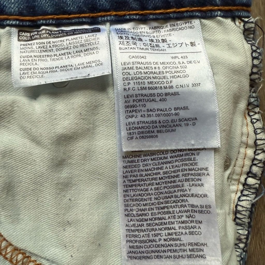 Levi's Levi's Blue Jean Shorts with Classic Denim Style Size 30" / US 8 / IT 44 - 4 Thumbnail