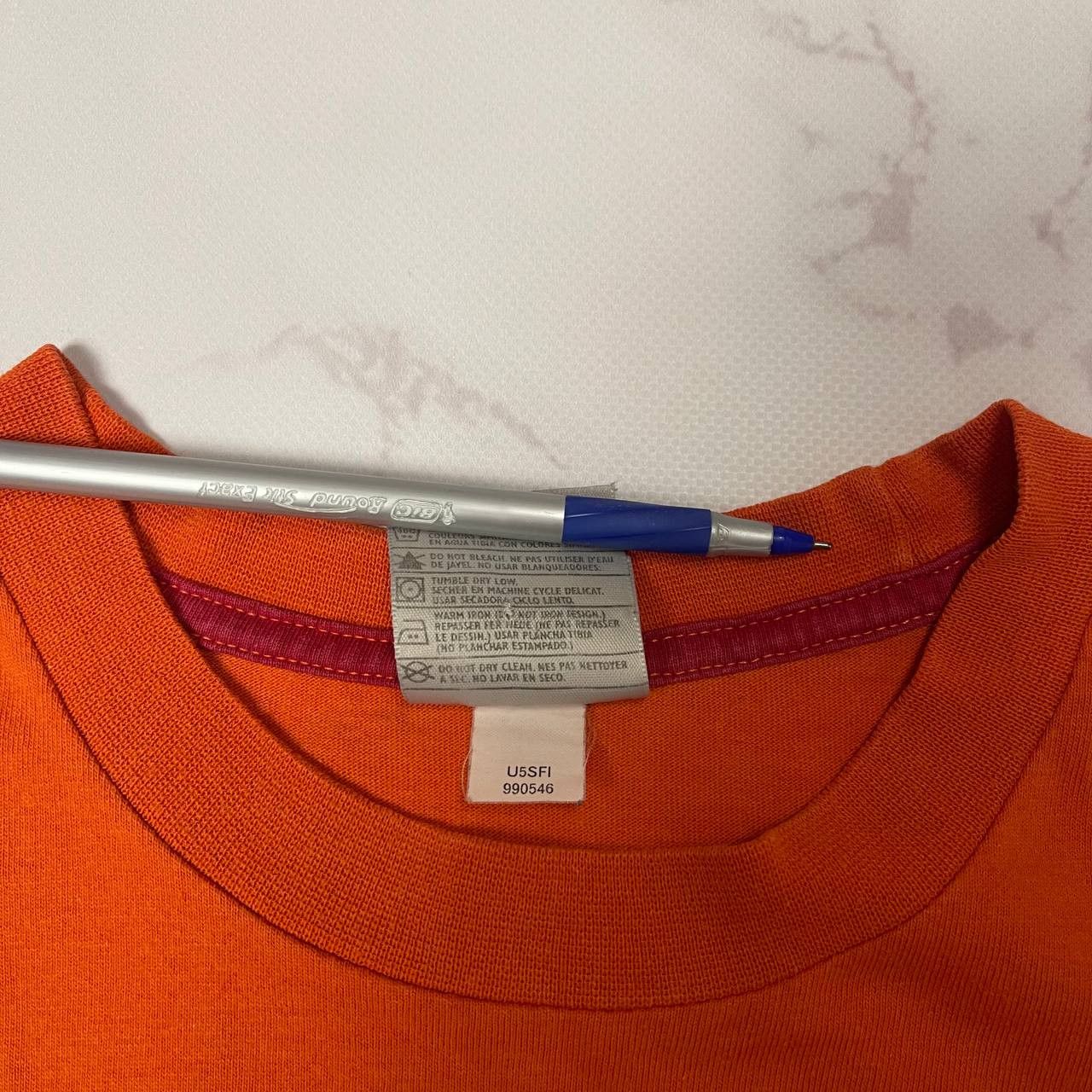 Nike Nike × Vintage Vintage Nike Big Logo T-Shirt L Size Size US L / EU 52-54 / 3 - 13 Thumbnail