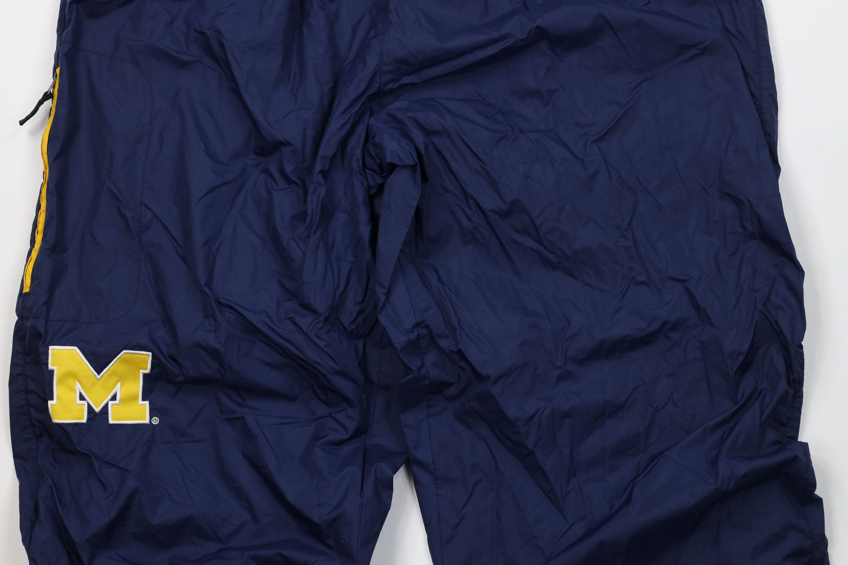 Vintage Vintage 90s University of Michigan Windbreaker Pants Size US 38 / EU 54 - 3 Thumbnail