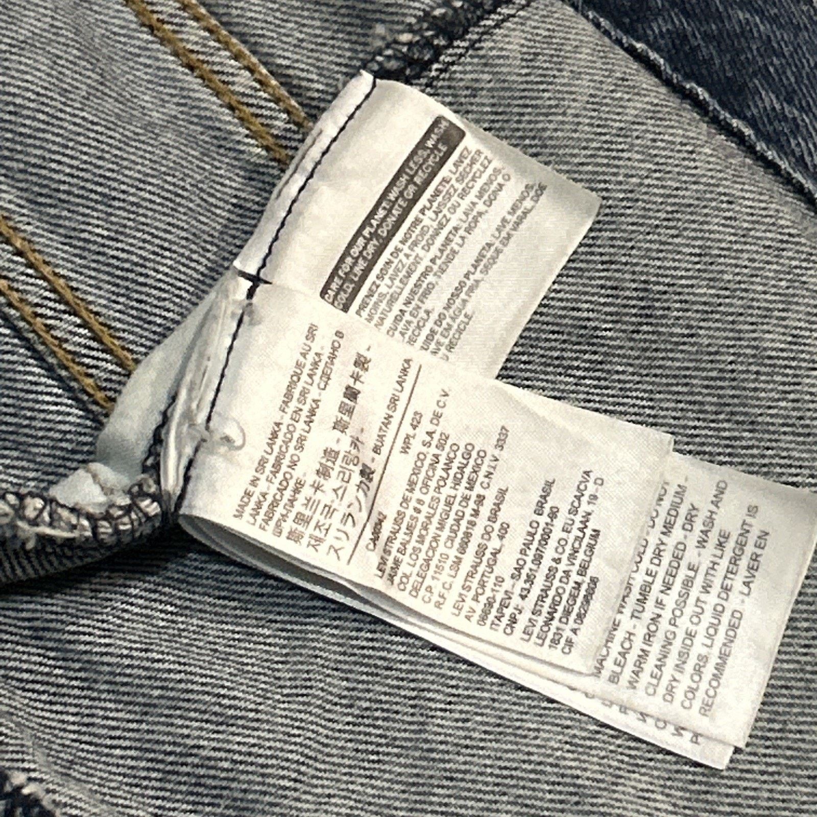 Levi's Levis Jean Jacket Women’s Large Raw Hem Lace Up Sleeves Size L / US 10 / IT 46 - 12 Thumbnail