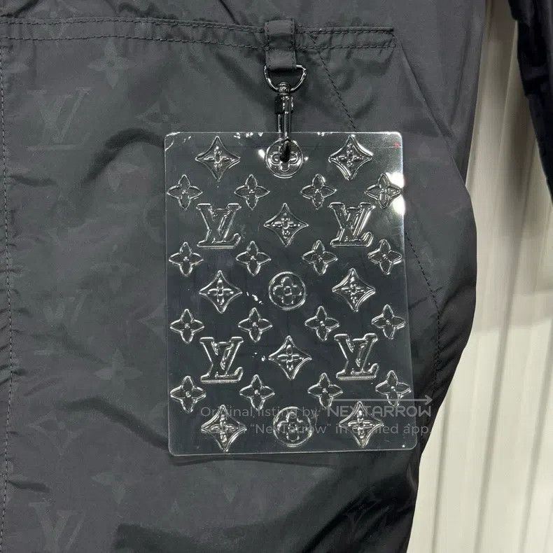 Louis Vuitton Louis Vuitton Black dark stripe full print hooded assault Size US S / EU 44-46 / 1 - 5 Thumbnail