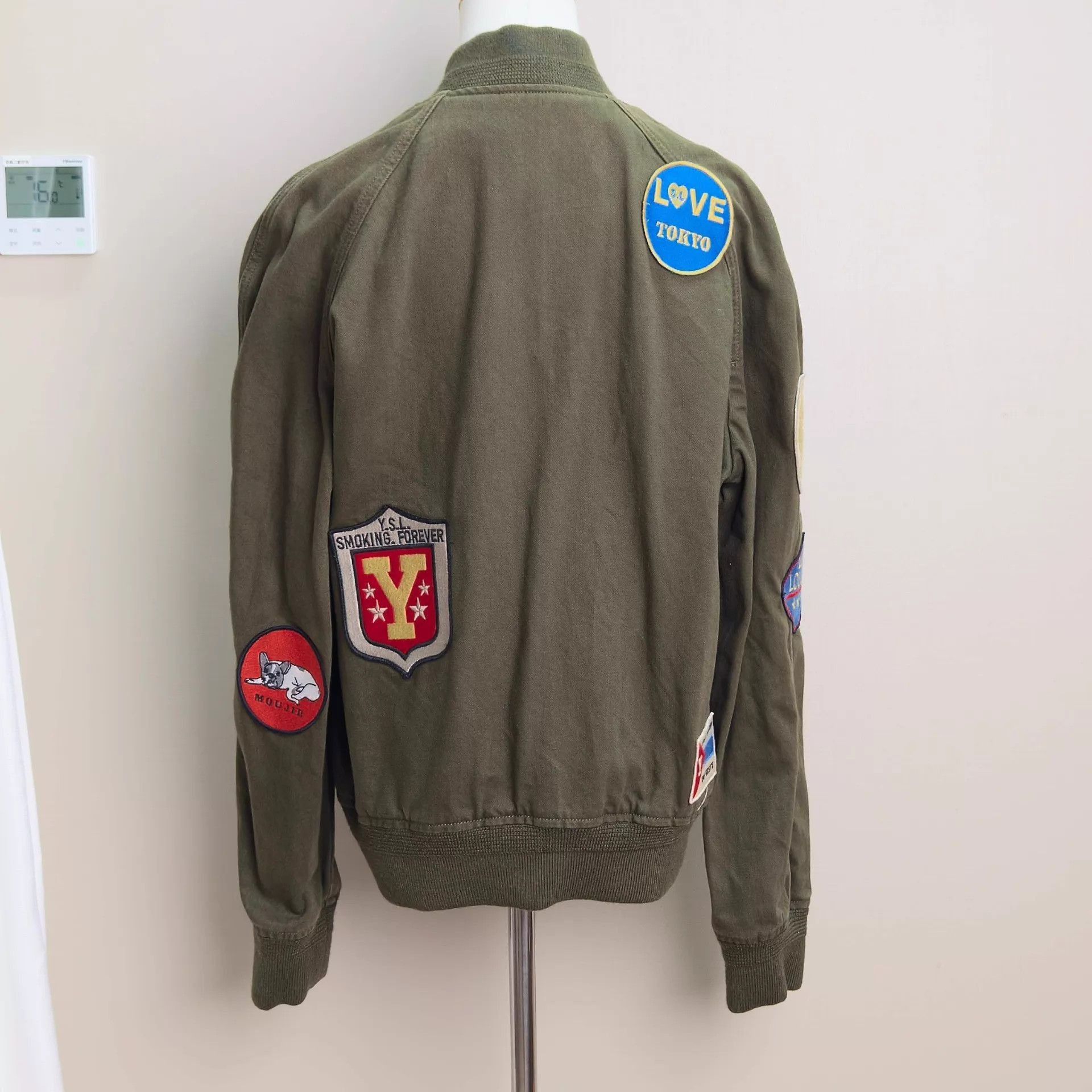 Saint Laurent Paris Multi Color Patch Embellished er Jacket Size US L / EU 52-54 / 3 - 3 Thumbnail