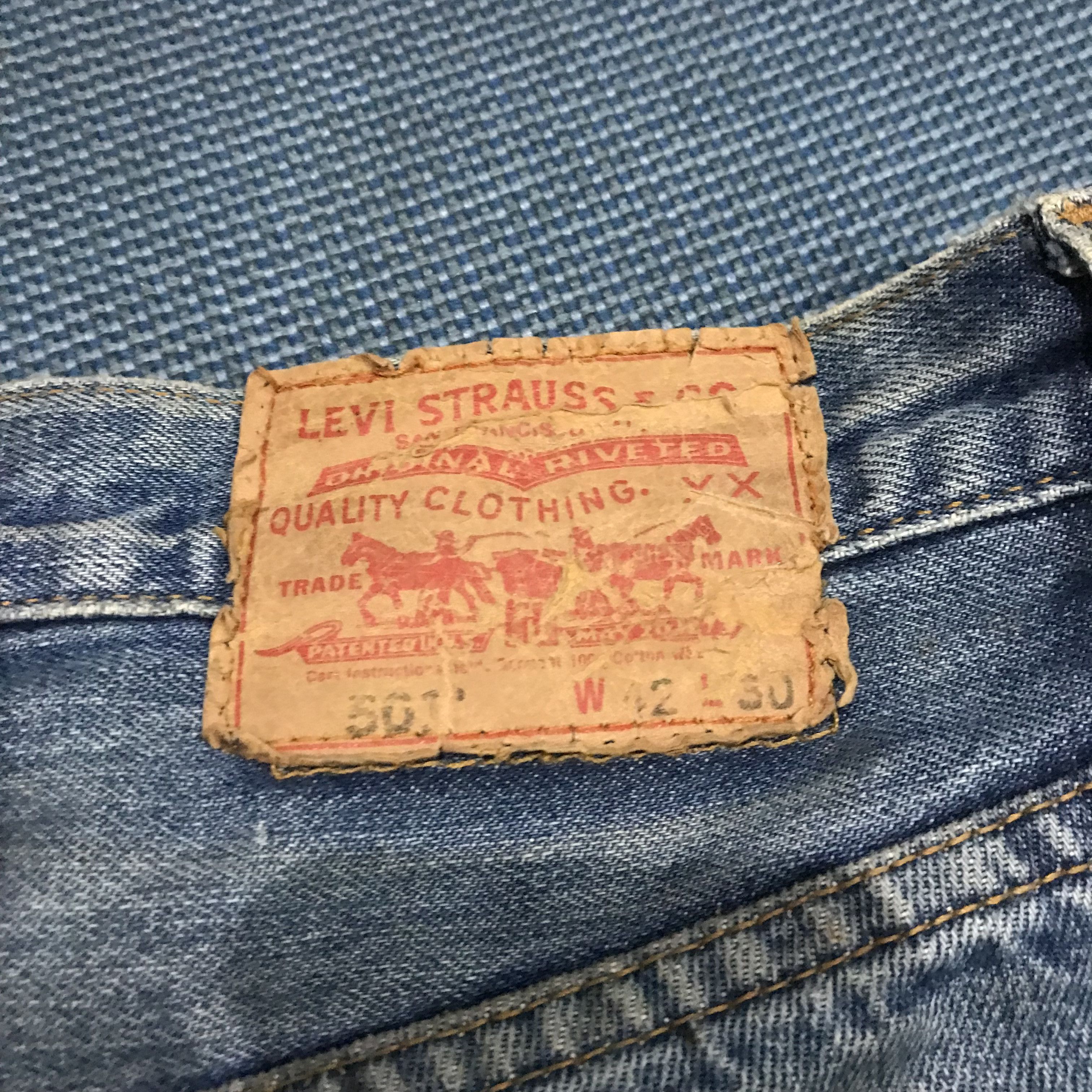 Levi's Vintage Levis 501 denim blue jeans Full Ripped off Size 34 Size US 34 / EU 50 - 3 Thumbnail