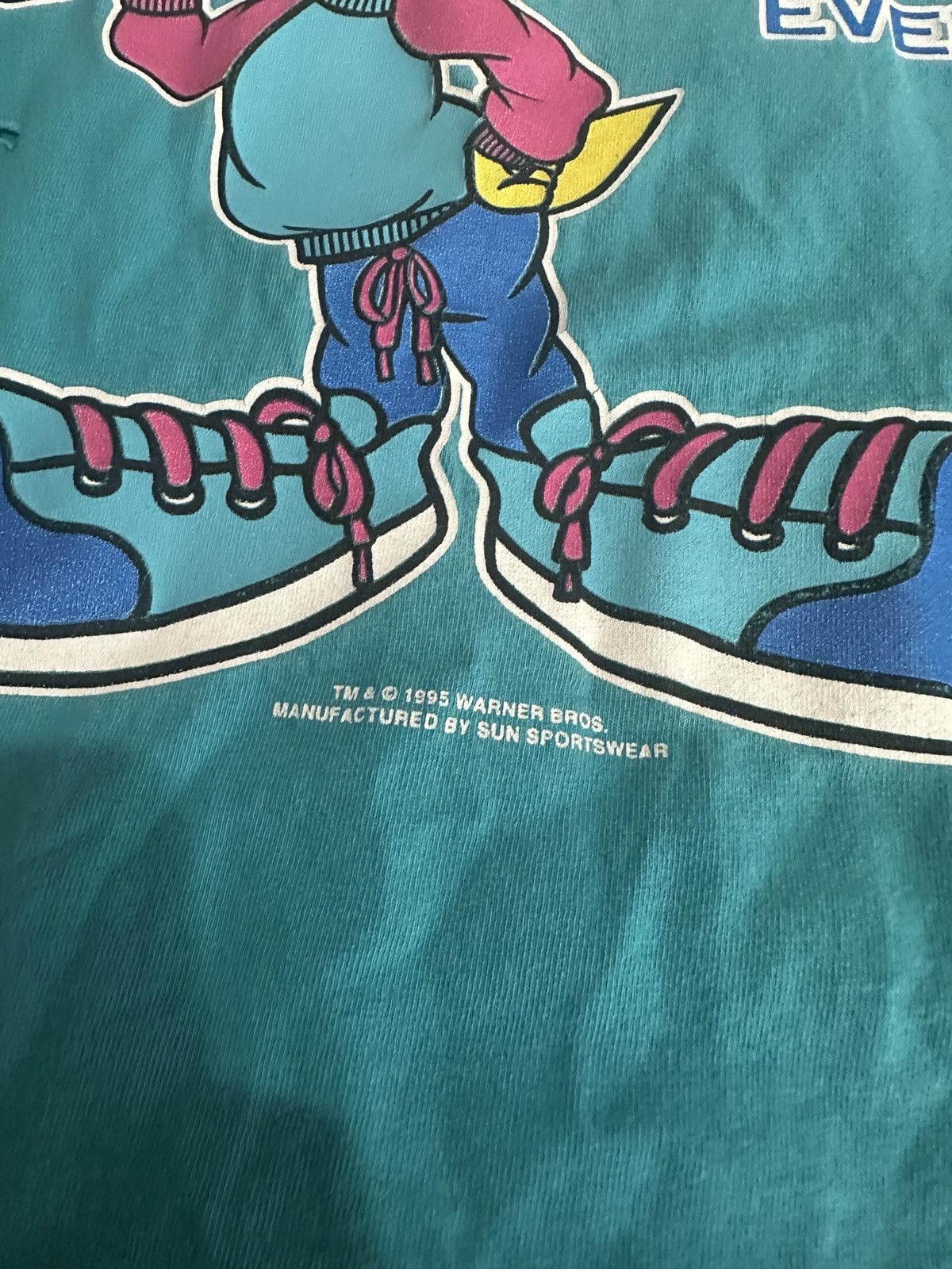 Warner Bros Vintage warner bros looney tunes tweety bird tee shirt L/XL Size US L / EU 52-54 / 3 - 3 Thumbnail
