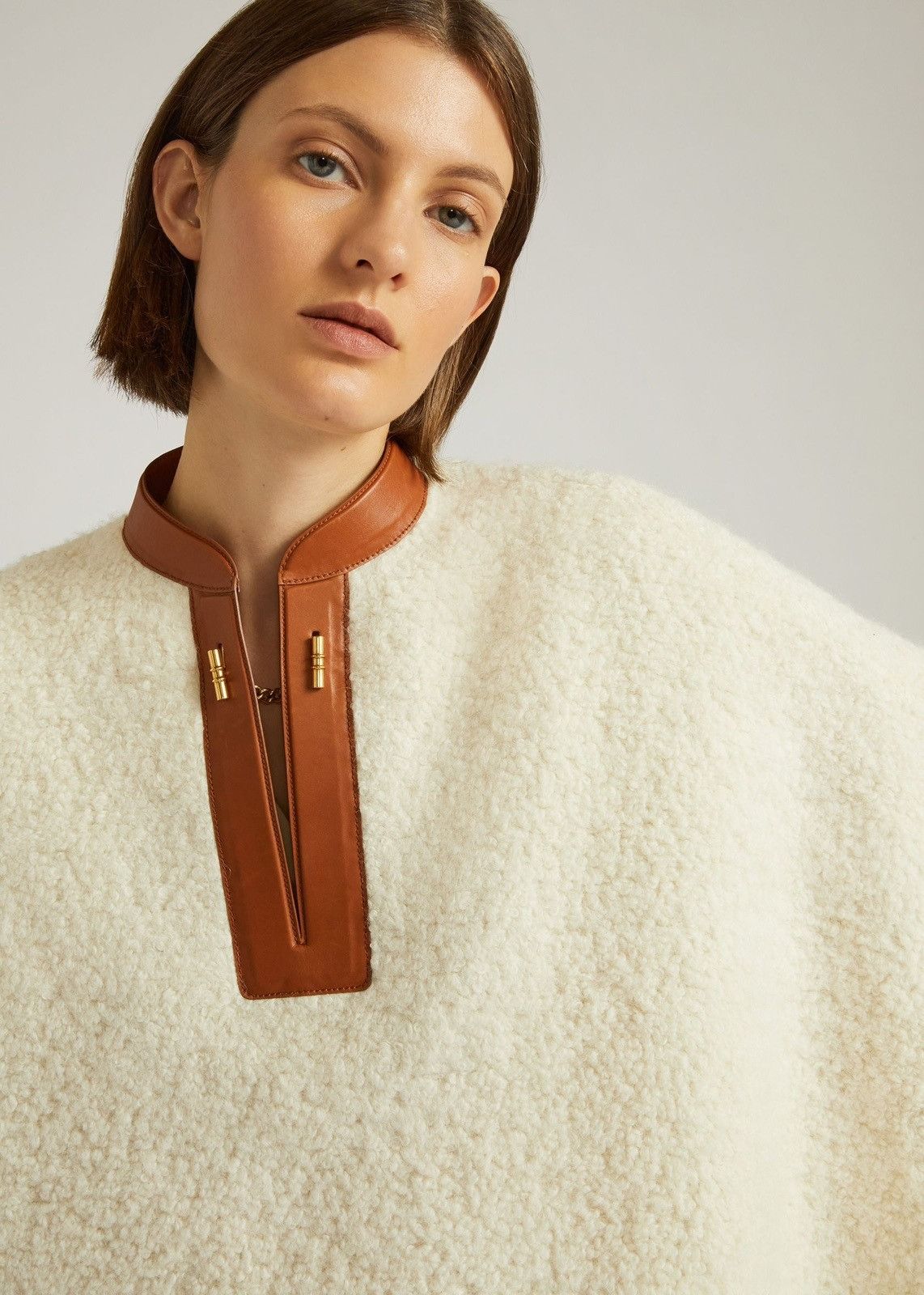 Loro Piana o1srvl11e0824 Avice Shaded Boucle Cape in Ivory Size L / US 10 / IT 46 - 6 Thumbnail