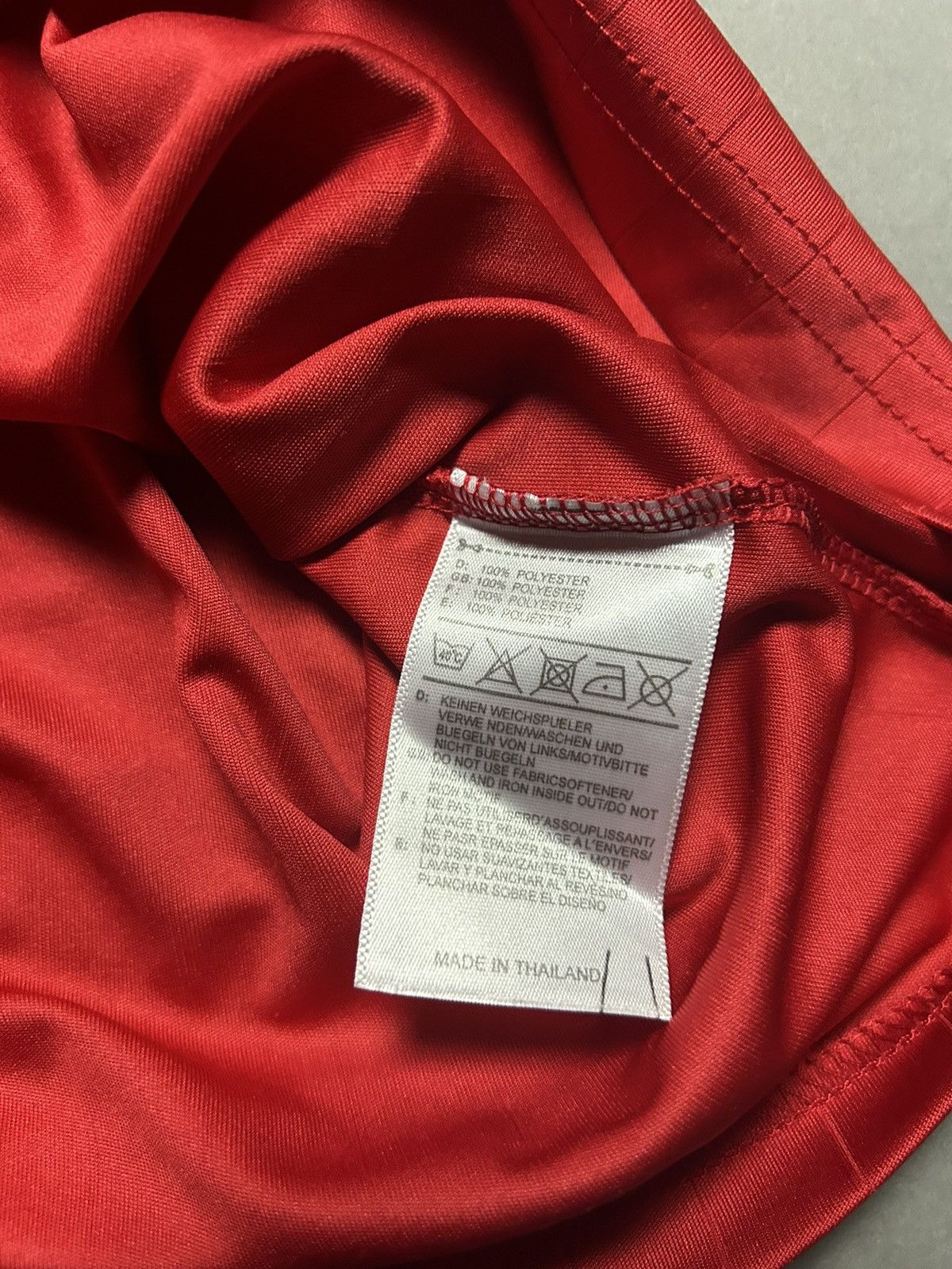 Nike Manchester United jersey TeamViewer Red 2022 2023 home kit Size US S / EU 44-46 / 1 - 6 Thumbnail