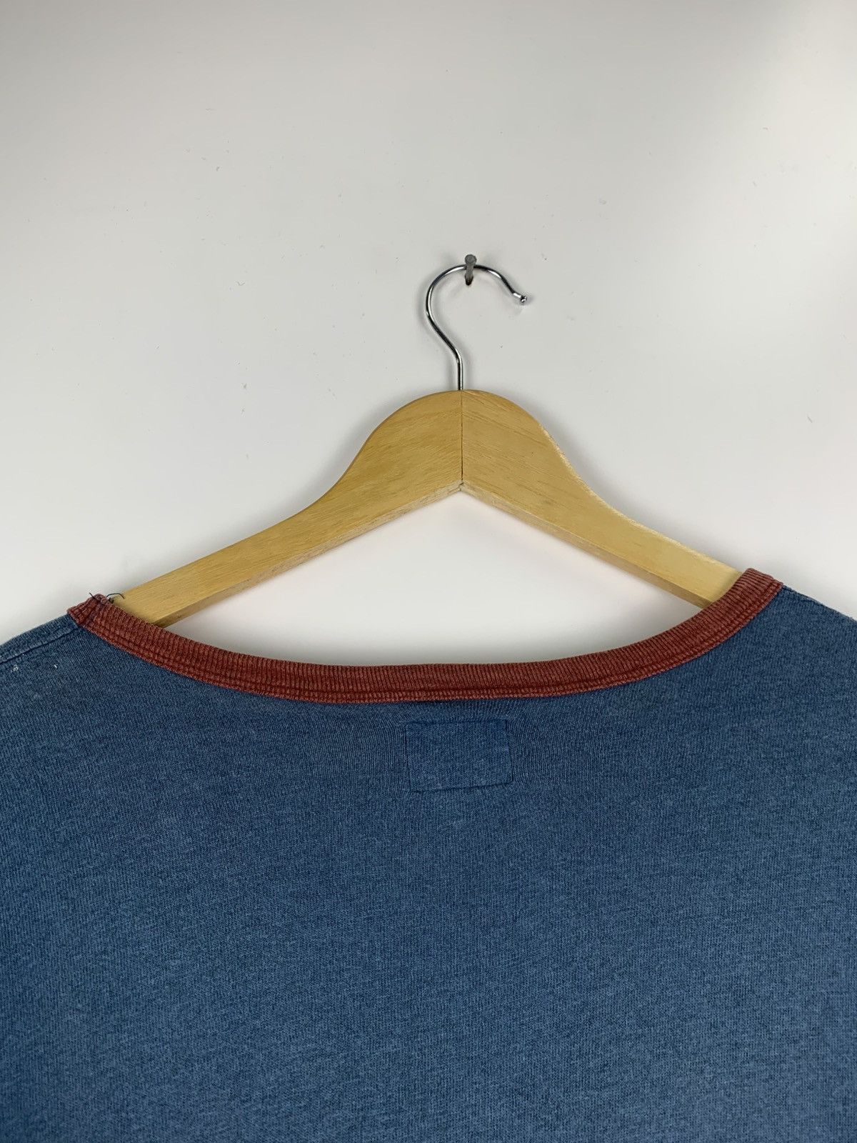 Avirex Vintage Avirex USA T-Shirt Size US XL / EU 56 / 4 - 16 Thumbnail