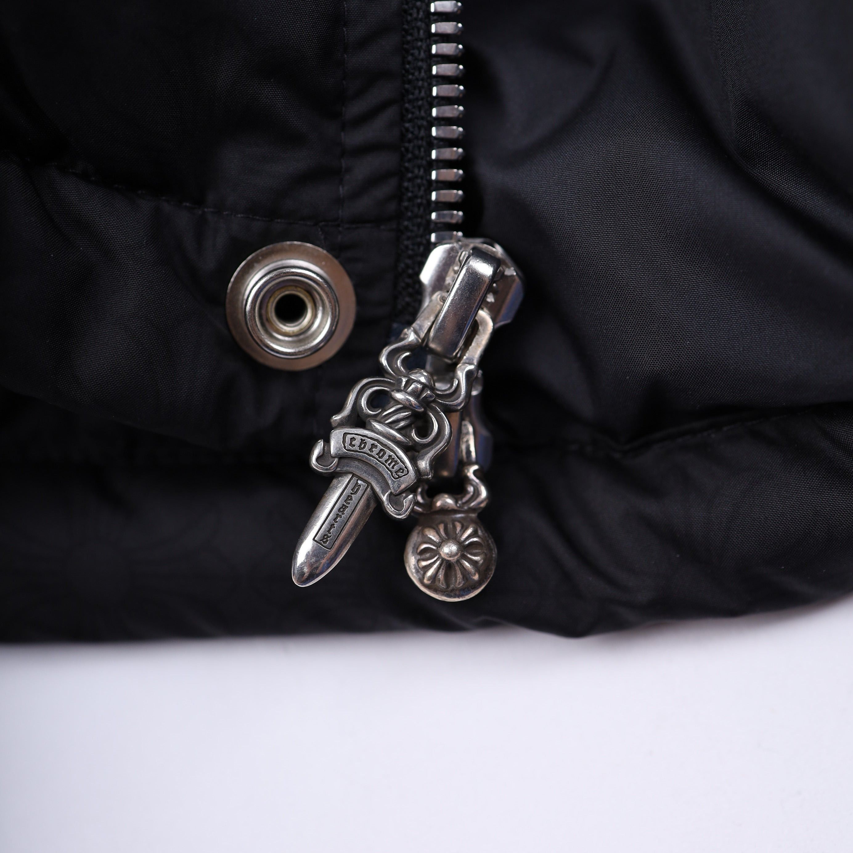 Chrome Hearts CHROME HEARTS BLACK PLUS MONOGRAM DOWN PUFFER JACKET Size US XXL / EU 58 / 5 - 11 Thumbnail