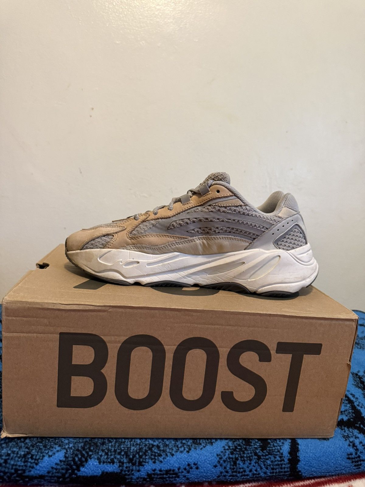 Yeezy Adidas Yeezy Boost 700 V2 ‘Cream’ Size US 10.5 / EU 43-44 - 5 Thumbnail