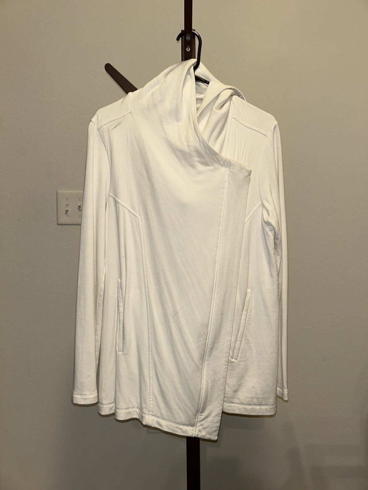 Helmut Lang Asymmetrical Zip Villous Hoodie Size US S / EU 44-46 / 1 - 1 Thumbnail