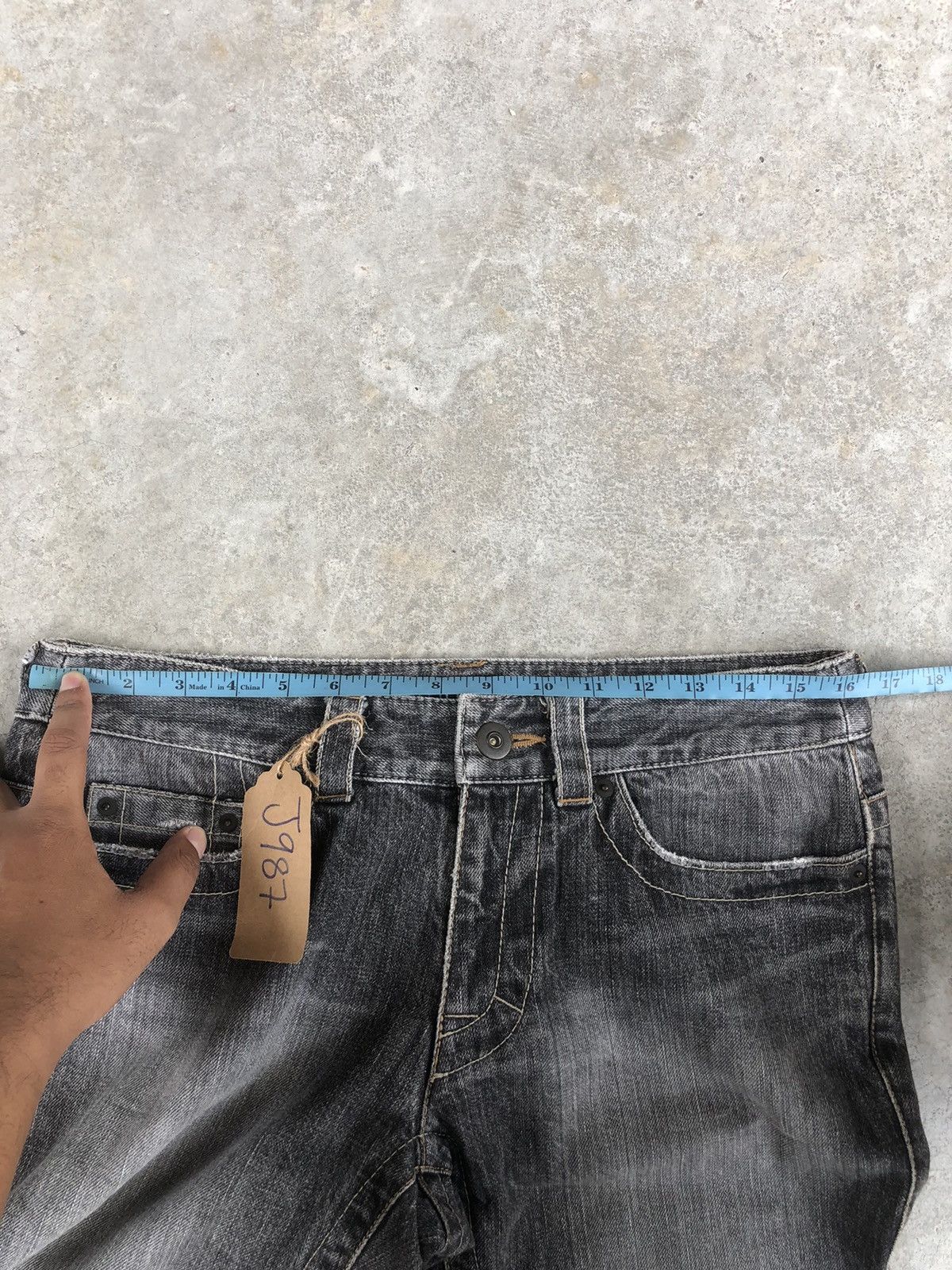 Japanese Brand Japanese Indivi Flared Jeans Distressed Jeans Size US 32 / EU 48 - 19 Thumbnail