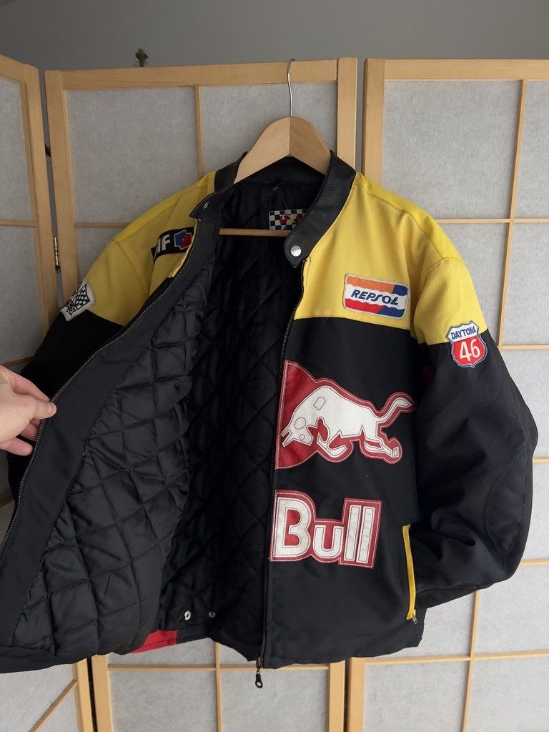 Red Bull CRAZY! Red Bull Vintage 2000s Racing bomber jacket baggy y2k Size US L / EU 52-54 / 3 - 15 Thumbnail