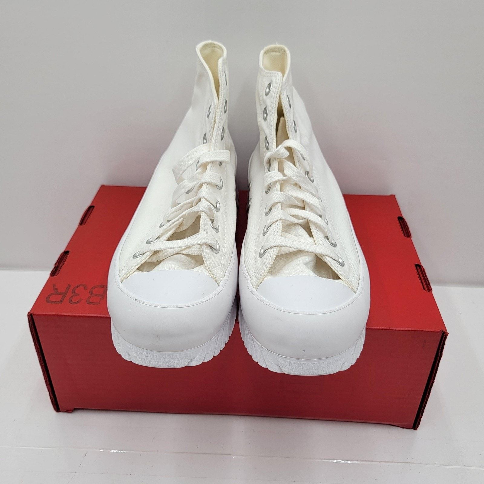 Converse Converse CTAS Lugged 2.0 Hi Mens Sz 10 White Black Platform Size US 10 / EU 43 - 3 Thumbnail