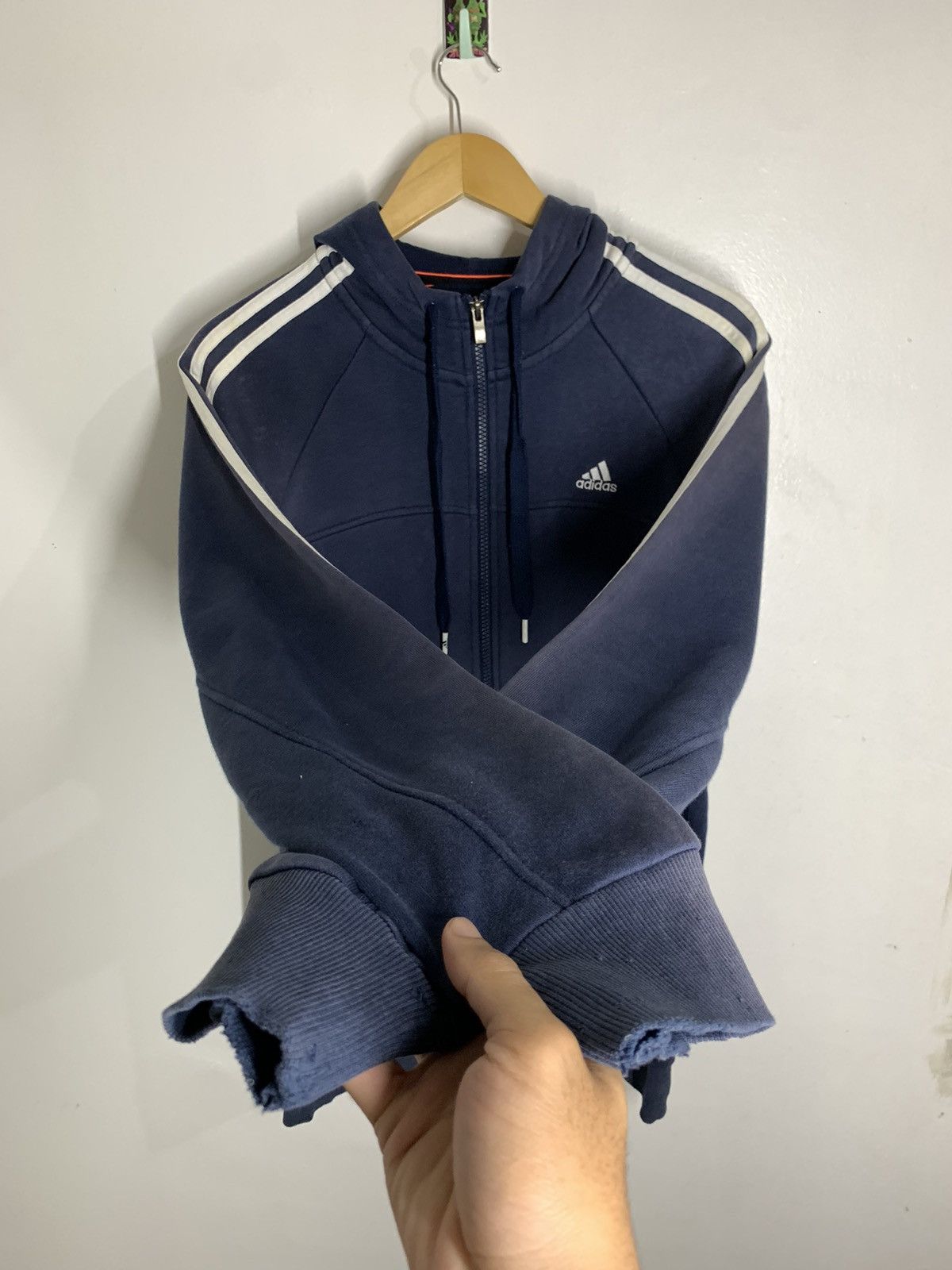 Adidas × Vintage Vtg Y2K Adidas Embroidered Logo Hoodie faded Size US M / EU 48-50 / 2 - 8 Thumbnail