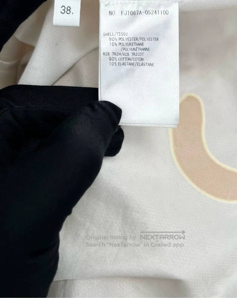 Thom Browne Thom Browne White banana-print logo with mesh interior, li Size US XS / EU 42 / 0 - 4 Thumbnail