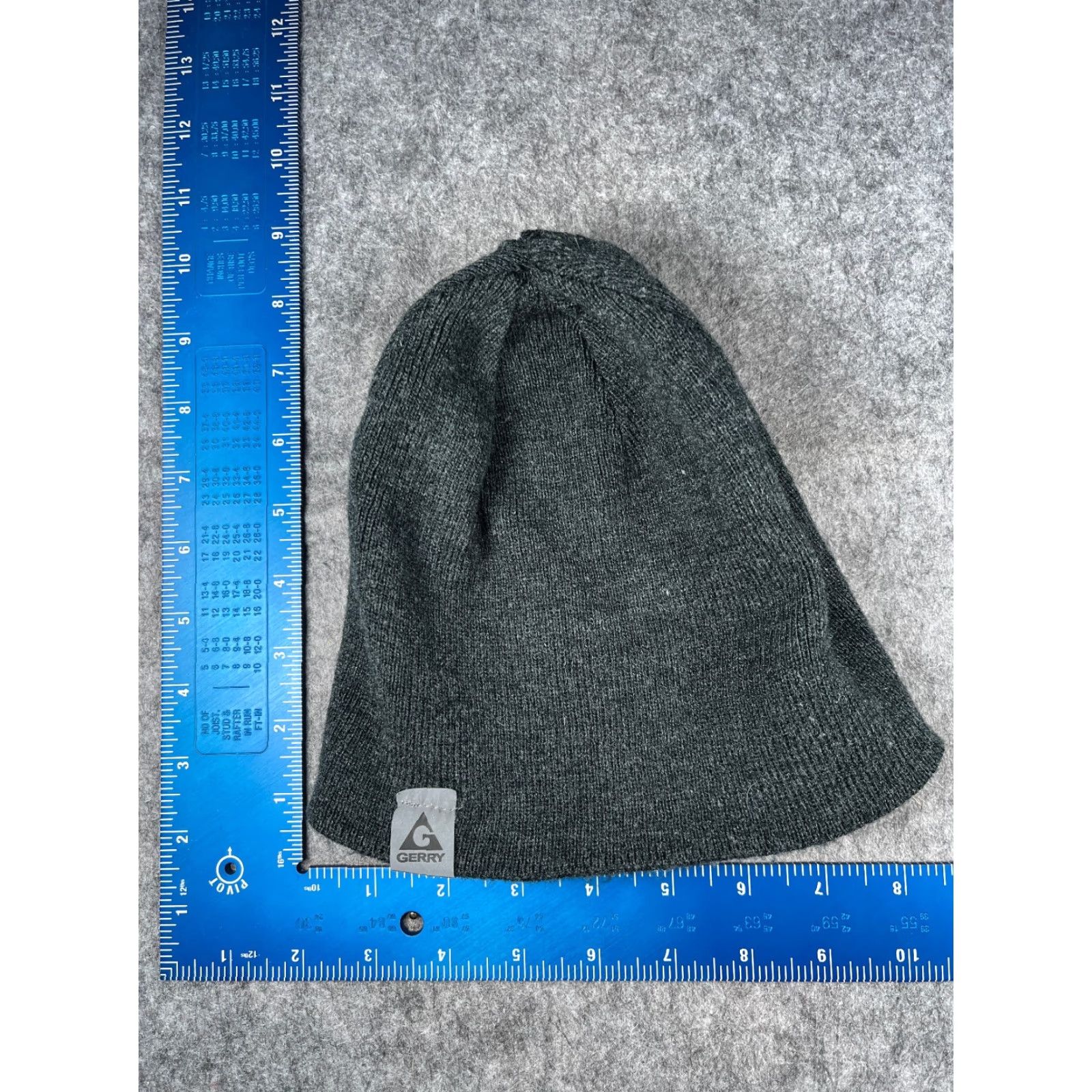 Vintage Gerry Beanie Toque Hat Unisex Adults One Size Black Gray Green Stripe Knit Acrylic Blend Ski Beanie Mens Womens 90s Outdoor Seasonal Knit Hat Size ONE SIZE - 5 Thumbnail