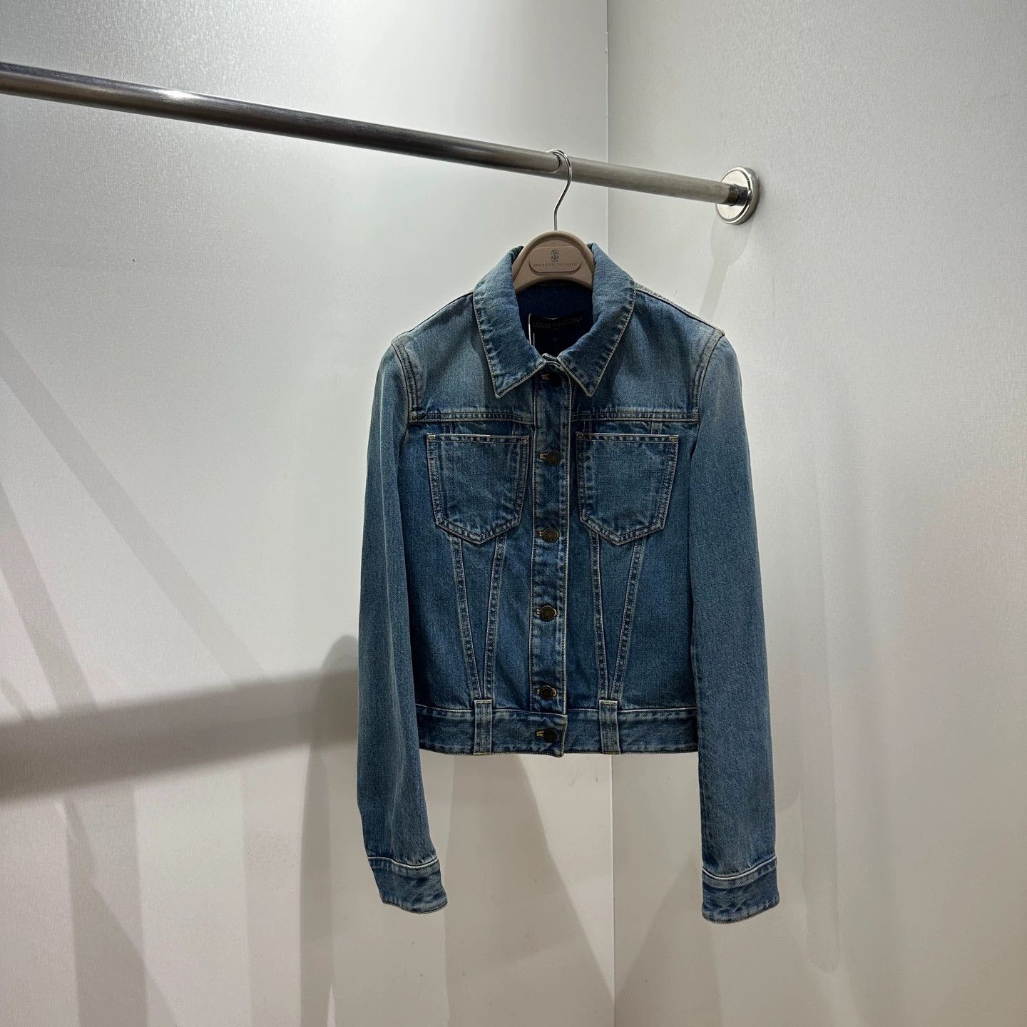 Louis Vuitton LV Monogram Leather Tag Button Denim Jacket 36 Cotton Size XS / US 0-2 / IT 36-38 - 1 Thumbnail