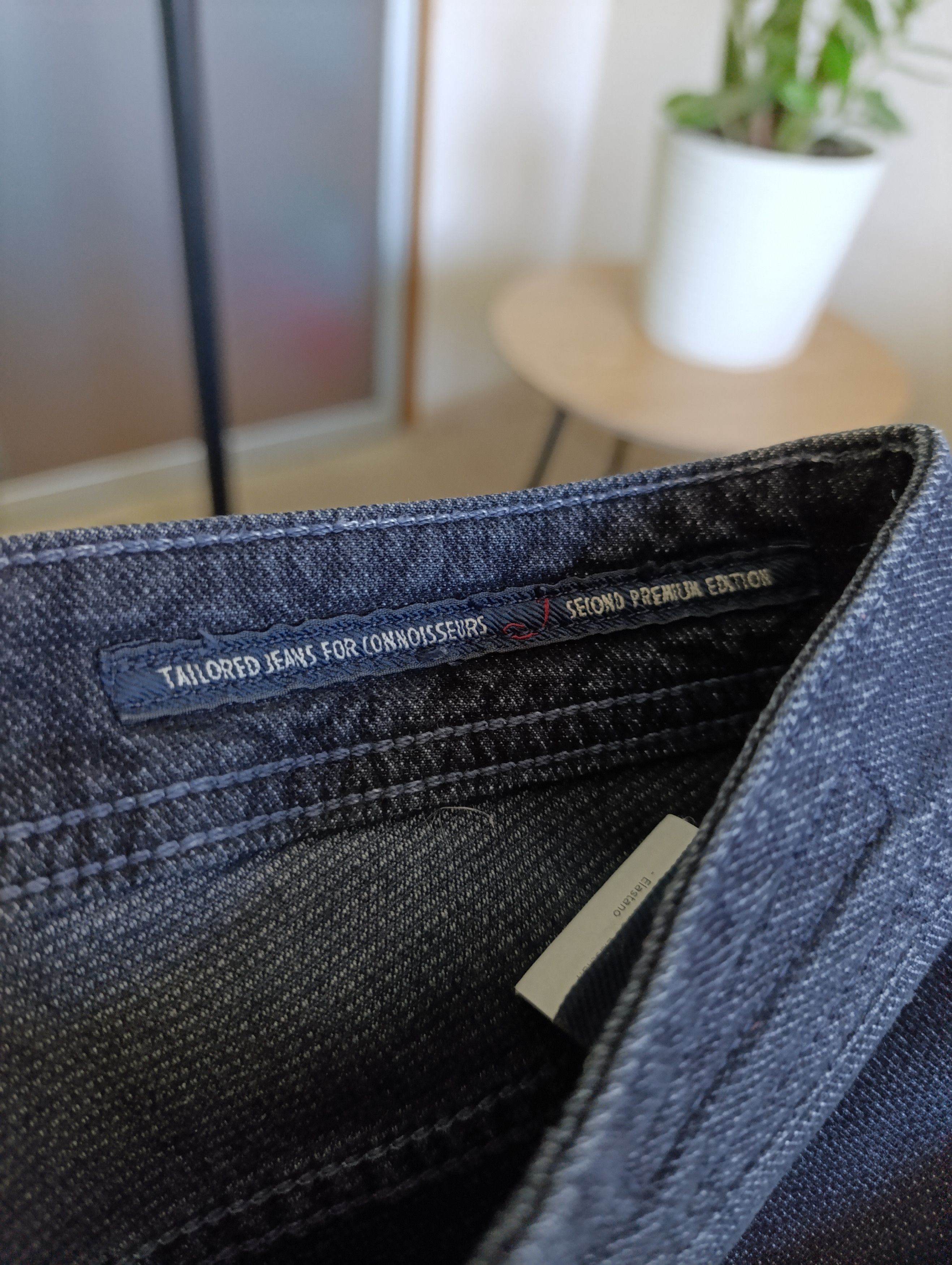 Designer JACOB COHEN HOSEN EXCLUSIVE ITALIAN JEANS J688 COMF PANTS Size US 31 - 16 Thumbnail