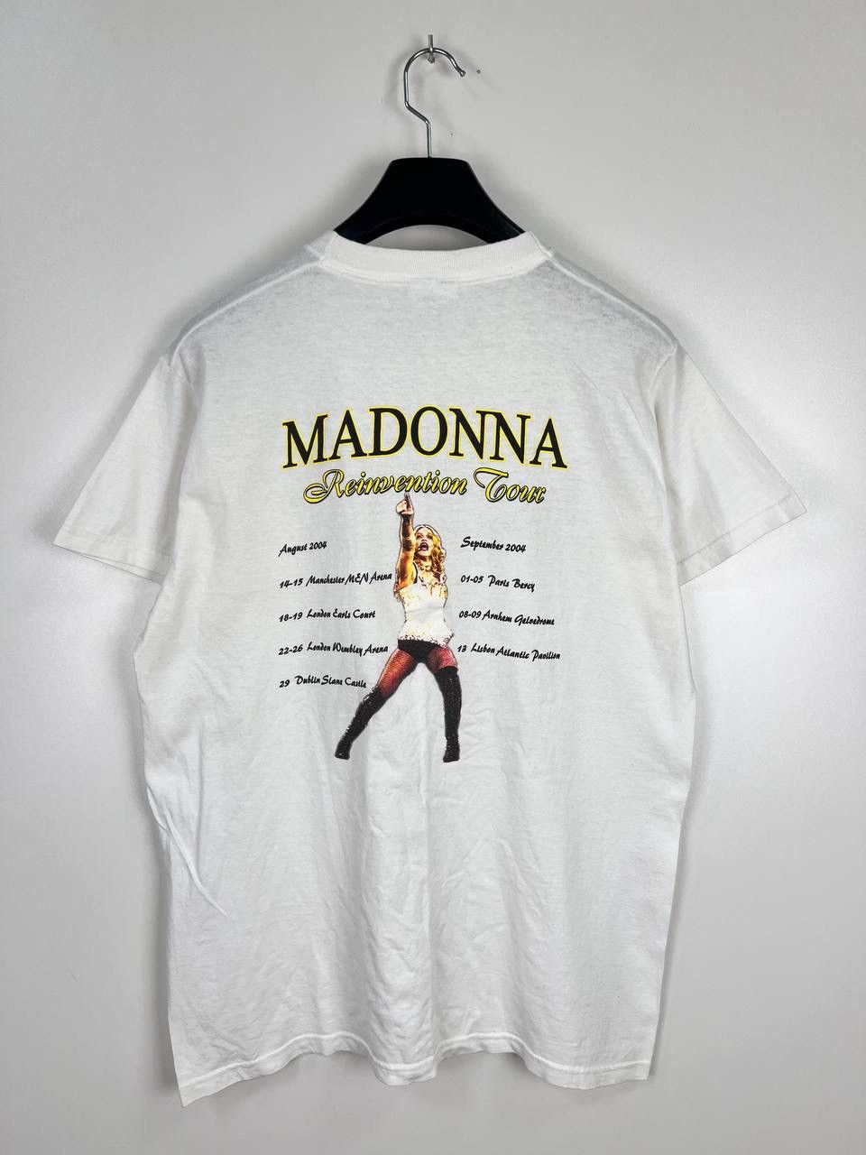 Other Madonna Reinvention Tour 2004 vintage t-shirt size L Size US L / EU 52-54 / 3 - 2 Thumbnail