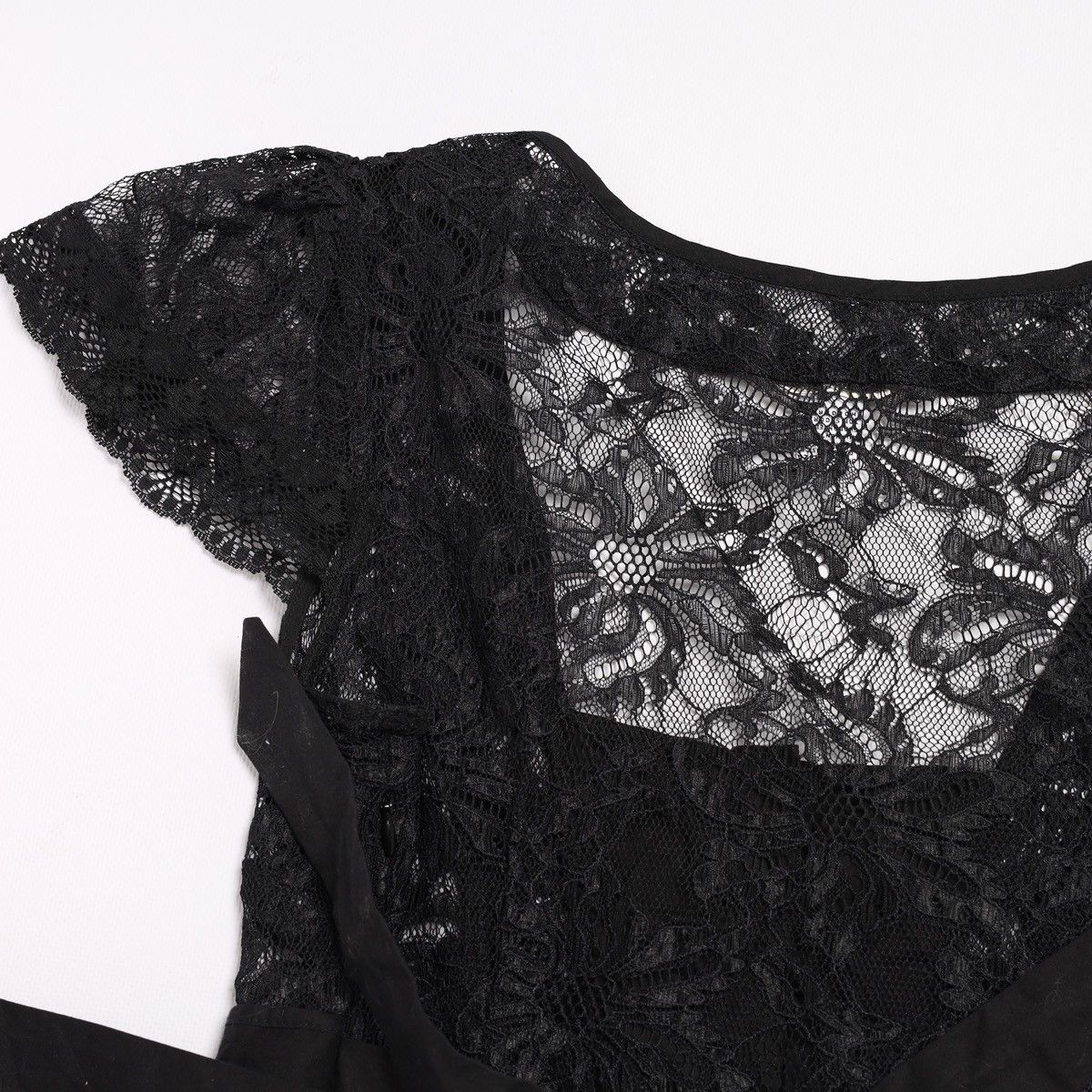 Dolce & Gabbana Dolce Gabbana Lace Top Black Sexy Fishnet Cocktail Couture Size S / US 4 / IT 40 - 18 Thumbnail