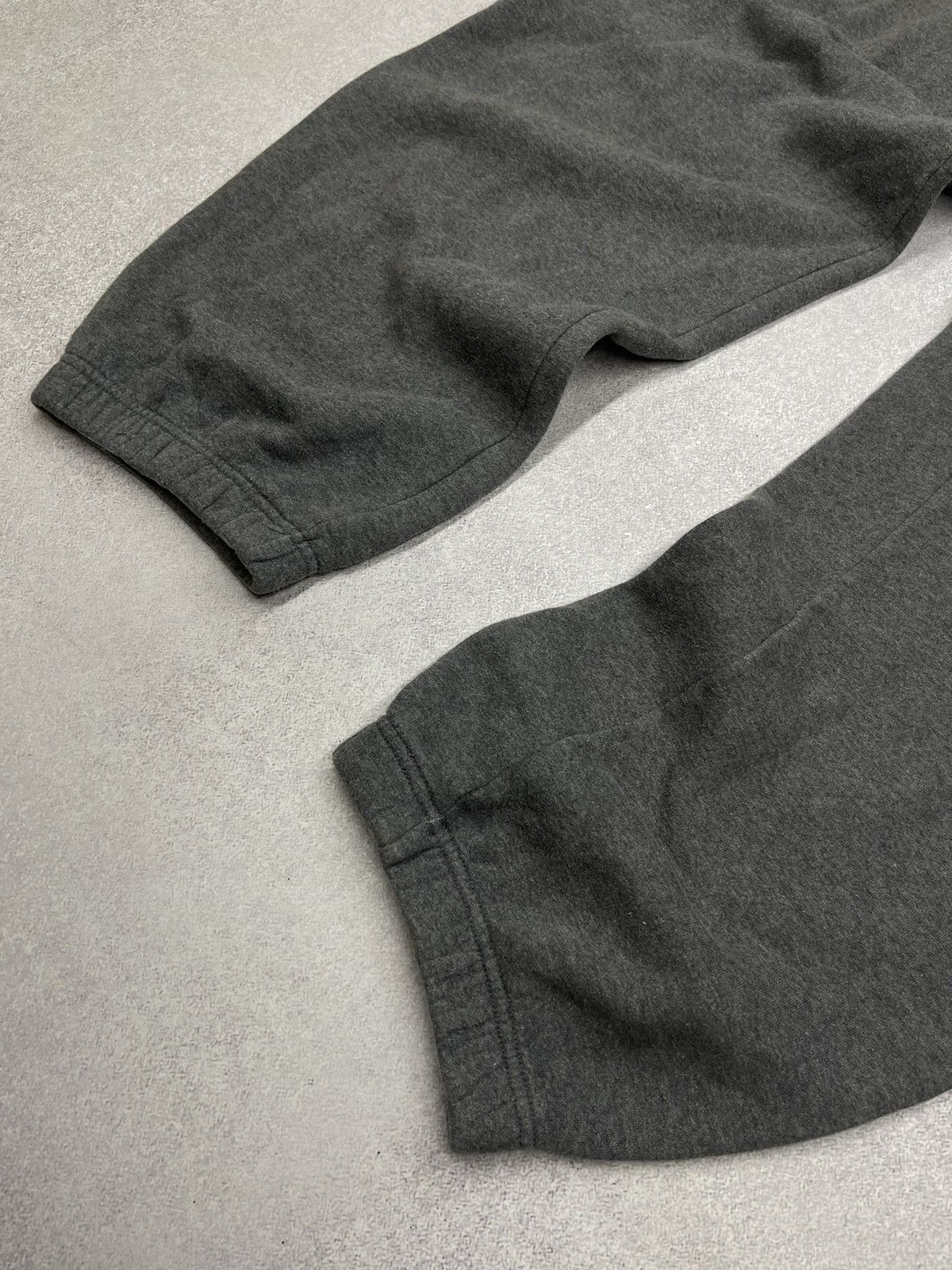 Nike Vintage Nike Basic Sweatpants Grey Y2K Drill Drip Swoosh Size US 38 / EU 54 - 5 Thumbnail