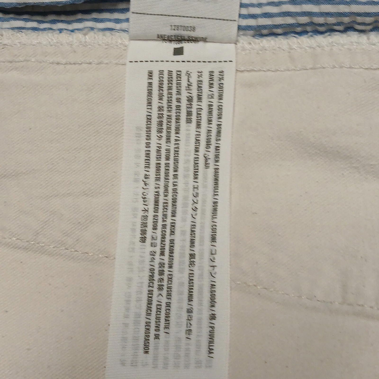Abercrombie & Fitch Abercrombie & Fitch Men's Sz 31 Blue White Striped Shorts Size US 31 - 11 Thumbnail
