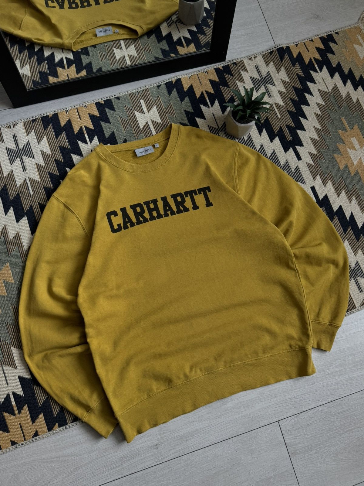 Carhartt Vintage Carhartt College Logo Sweatshirt Size US L / EU 52-54 / 3 - 2 Thumbnail