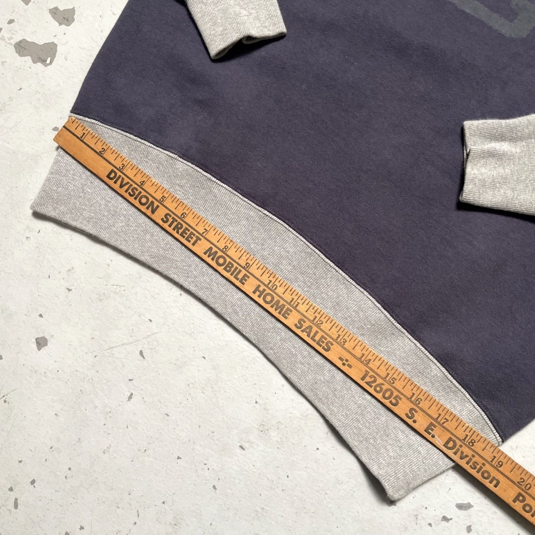 Vintage - Relevant keywords: "John Gluckow," "SCSC," "Double V," "Vintage Style," "Stencil," "Sweatshirt. Size US M / EU 48-50 / 2 - 2 Thumbnail