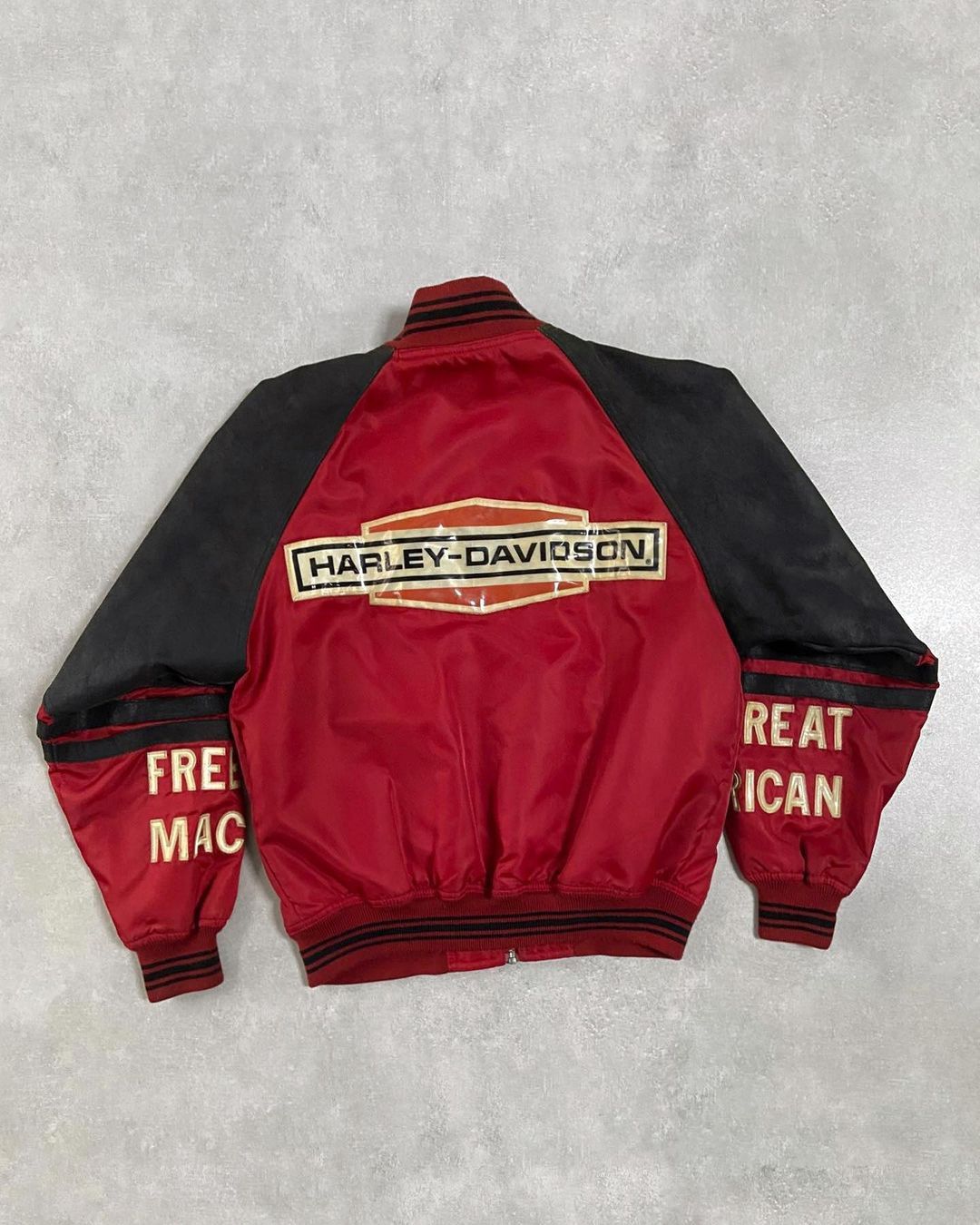 VINTAGE 1990s HARLEY-DAVIDSON REFLECTIVE LOGO BOMBER JACKET