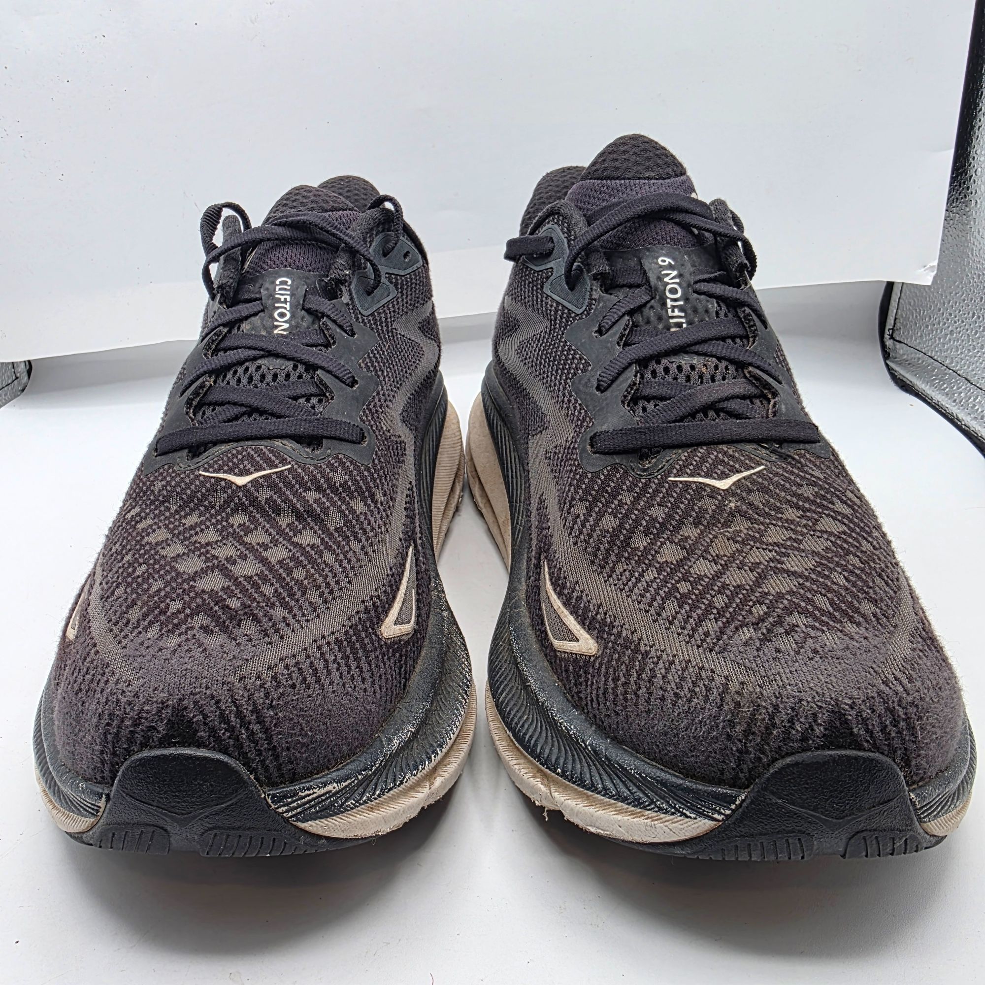 Hoka Hoka One One Clifton 9 Womens Size 12 Black Lightweight Athl Size US 12 / IT 42 - 2 Thumbnail