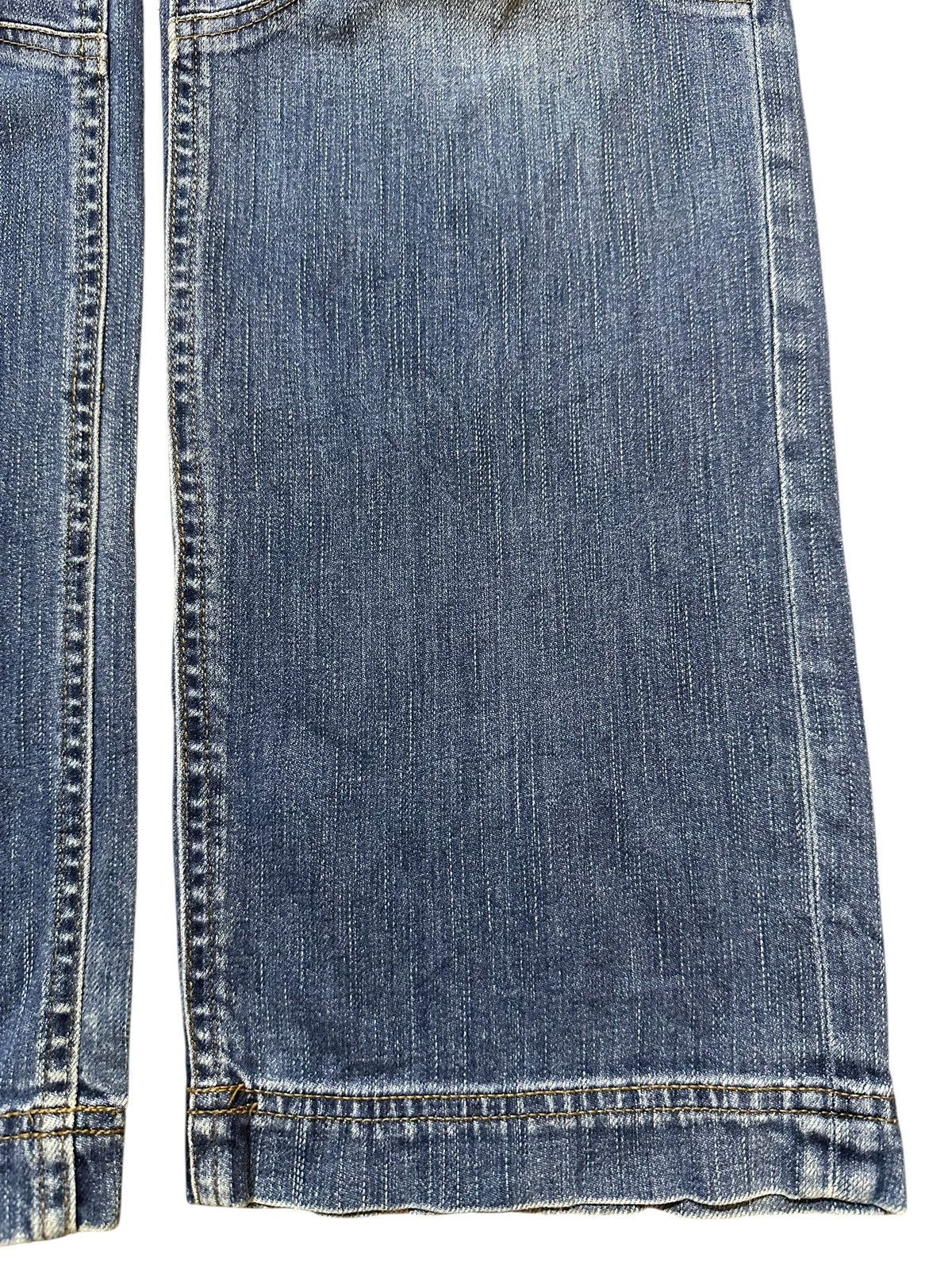 Eddie Bauer Vintage Eddie Bauer Blue Faded Wash Style Distress Loose Fit Size US 32 / EU 48 - 8 Thumbnail