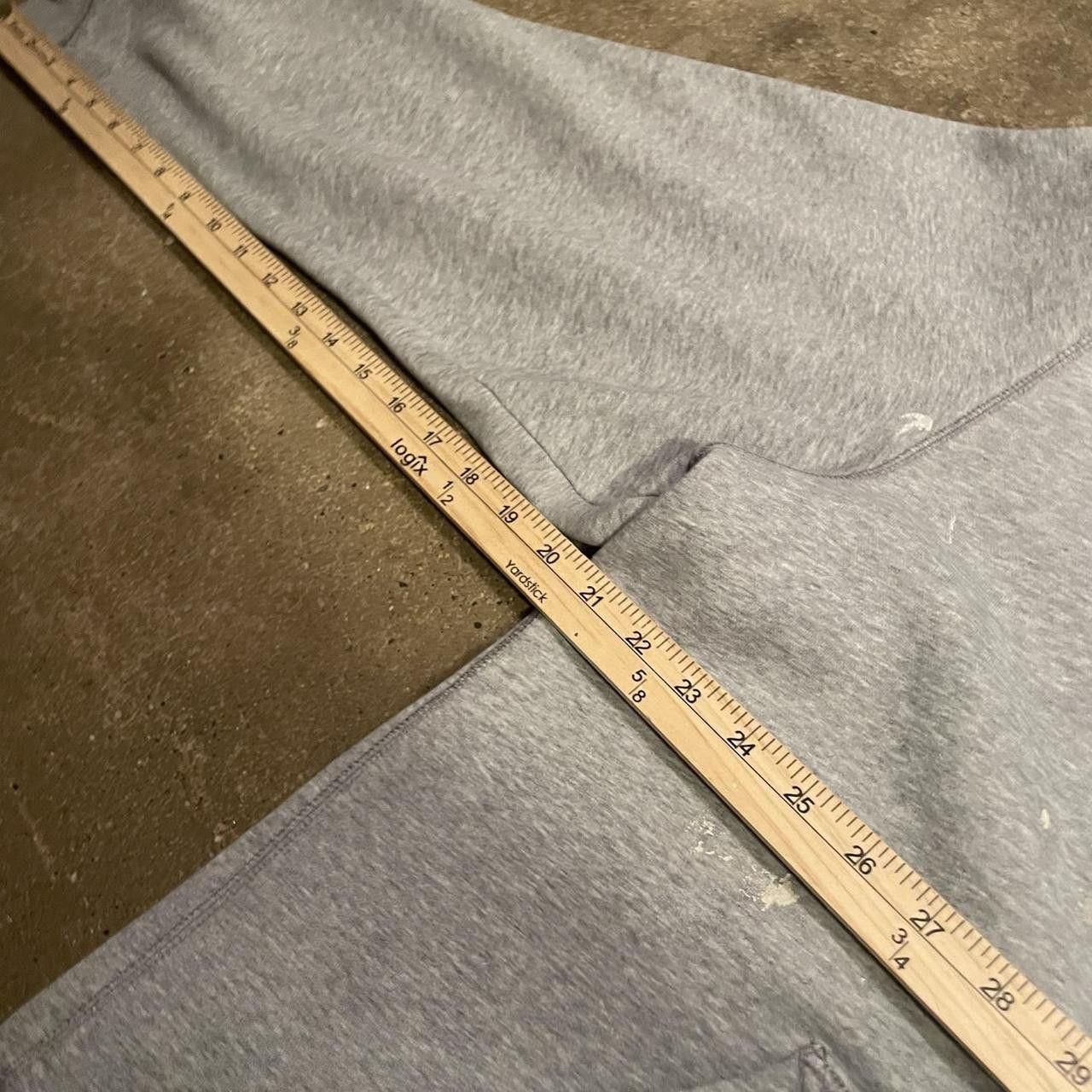 Nike 2000s Nike Gray Hoodie Cool Paint Splash On Front Size XL Size US XL / EU 56 / 4 - 6 Thumbnail