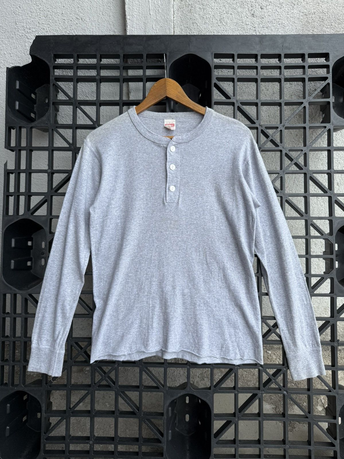 Vintage Vintage 90’s Healtknit Basic Long Sleeve Tee Size US M / EU 48-50 / 2 - 1 Thumbnail
