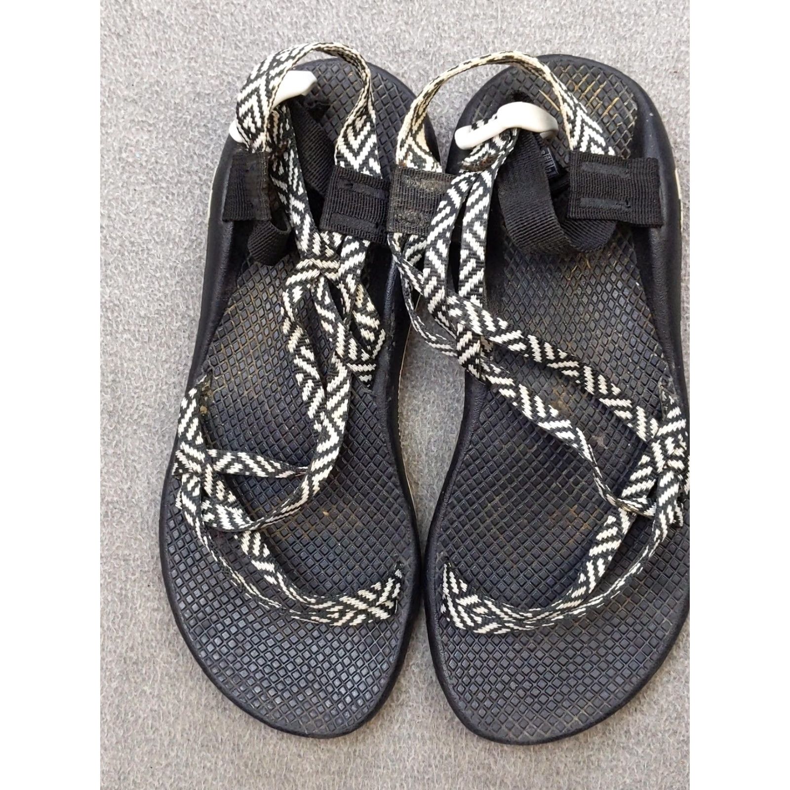 Chaco Chaco Sandals Womens 9 Black White Z/1 Classic Strappy Hiking Sport J106094 Size US 9 / IT 39 - 2 Thumbnail