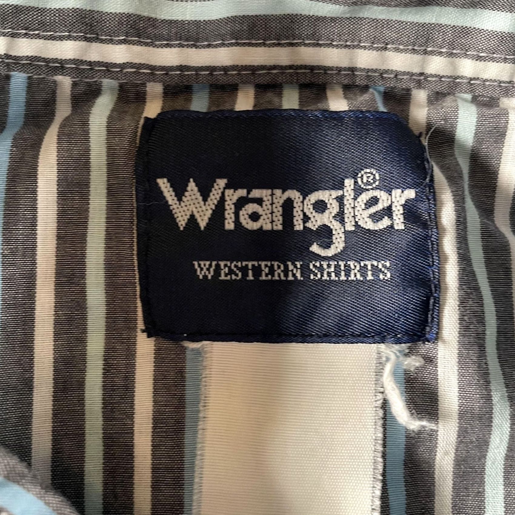 Wrangler Wrangler Shirt Mens Large Gray Blue Striped Western Pearl Snap Short Sleeve Size US XL / EU 56 / 4 - 2 Thumbnail