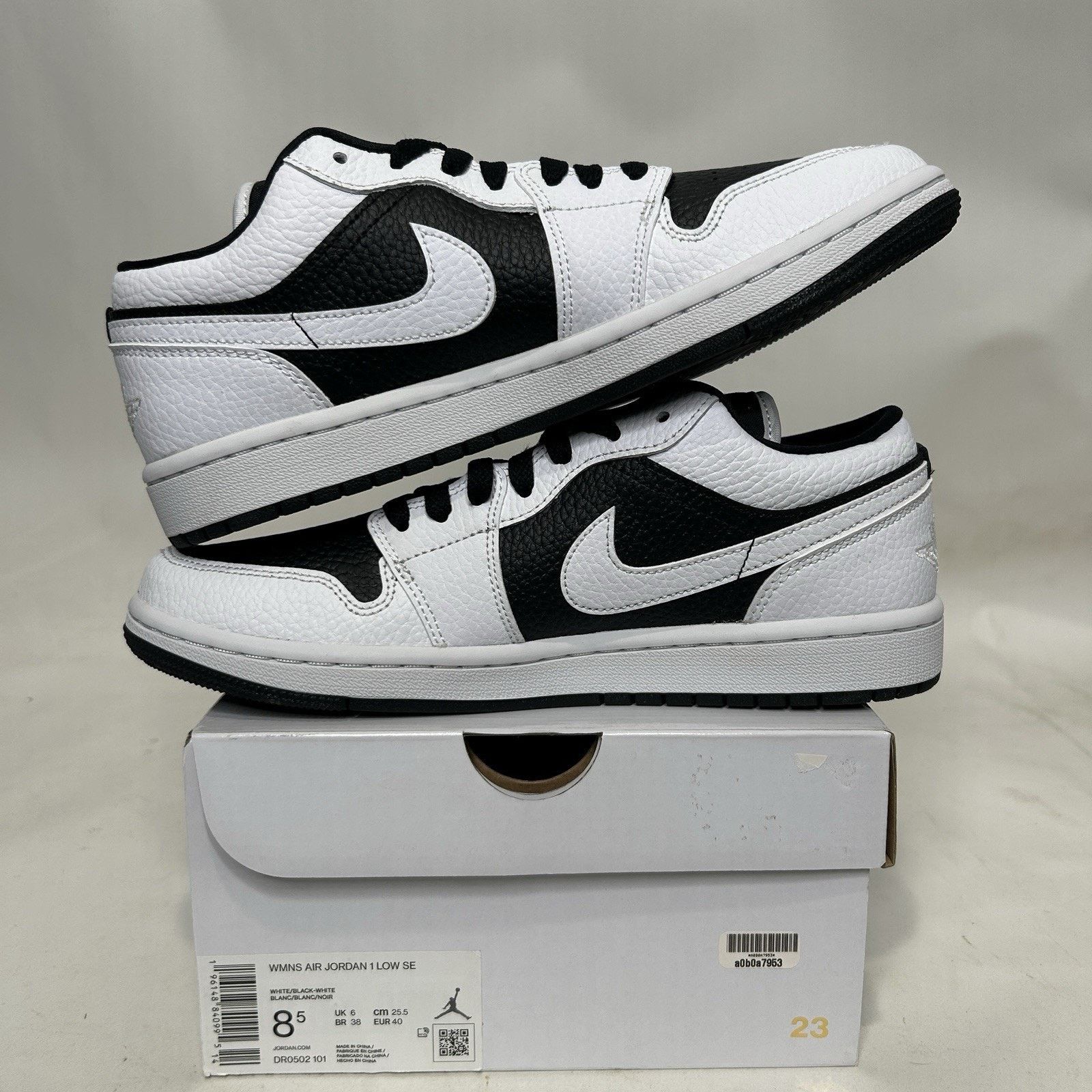 Jordan Brand Nike Air Jordan 1 Low SE “Split/Homage” Size US 8.5 / IT 38.5 - 3 Thumbnail