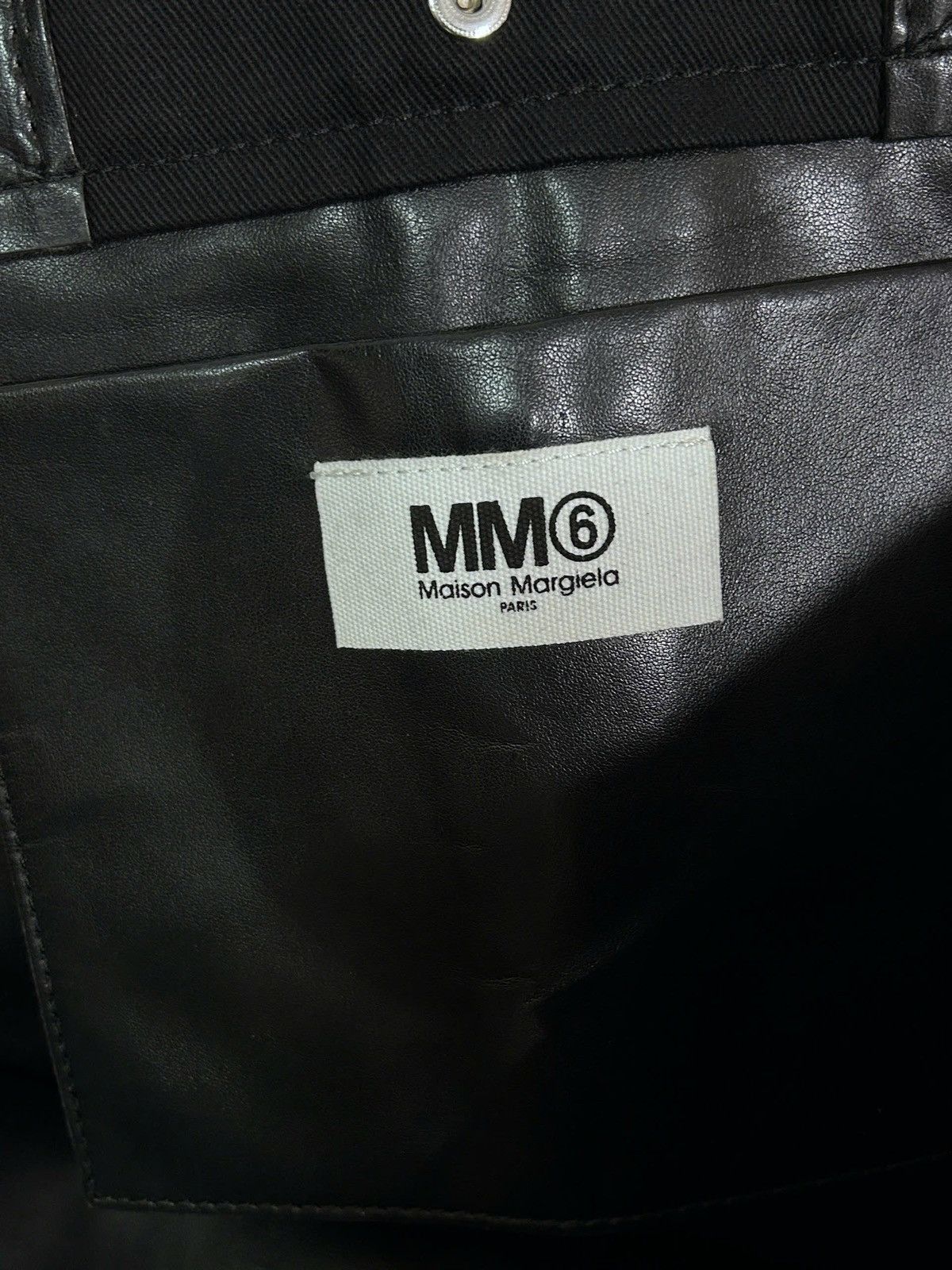 MM6 MM6 MAISON MARGIELA Mascot Print Large Shopper Tote In Black Size ONE SIZE - 4 Thumbnail