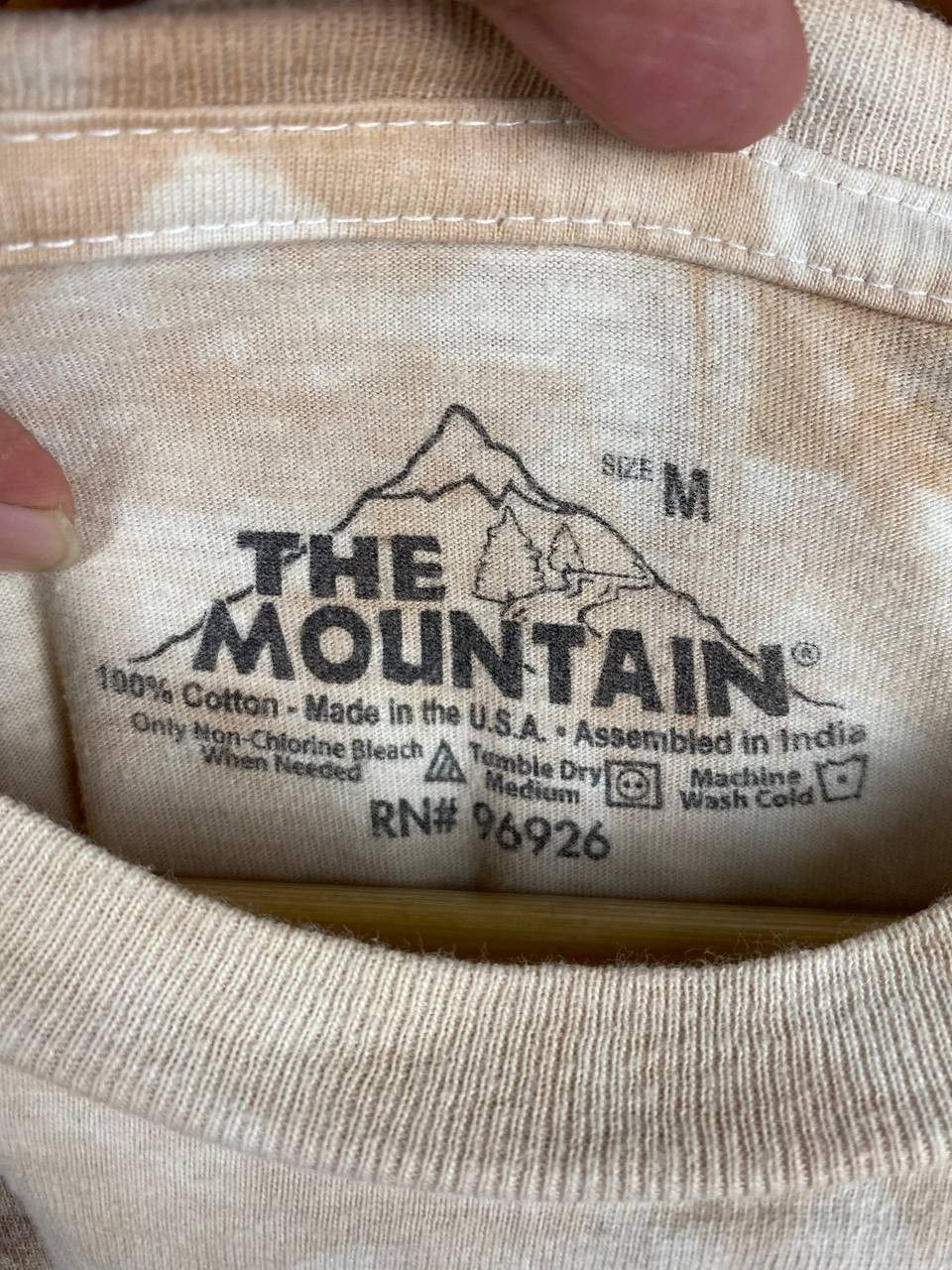 The Mountain the mountain vincent hie fullprint tee Size US M / EU 48-50 / 2 - 4 Thumbnail