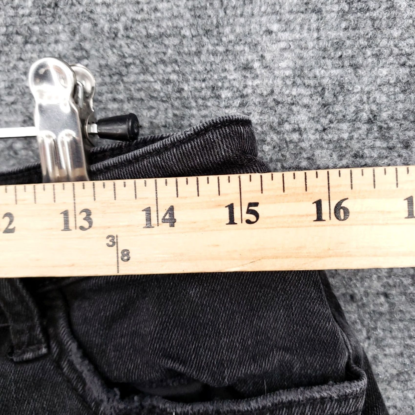 Vintage Arizona Jeans Shorts Womens 9 Black Mid-Rise 5-Pocket Denim Hot Pants Casual Summer Women Regular Fit Black Size 30" / US 8 / IT 44 - 5 Thumbnail