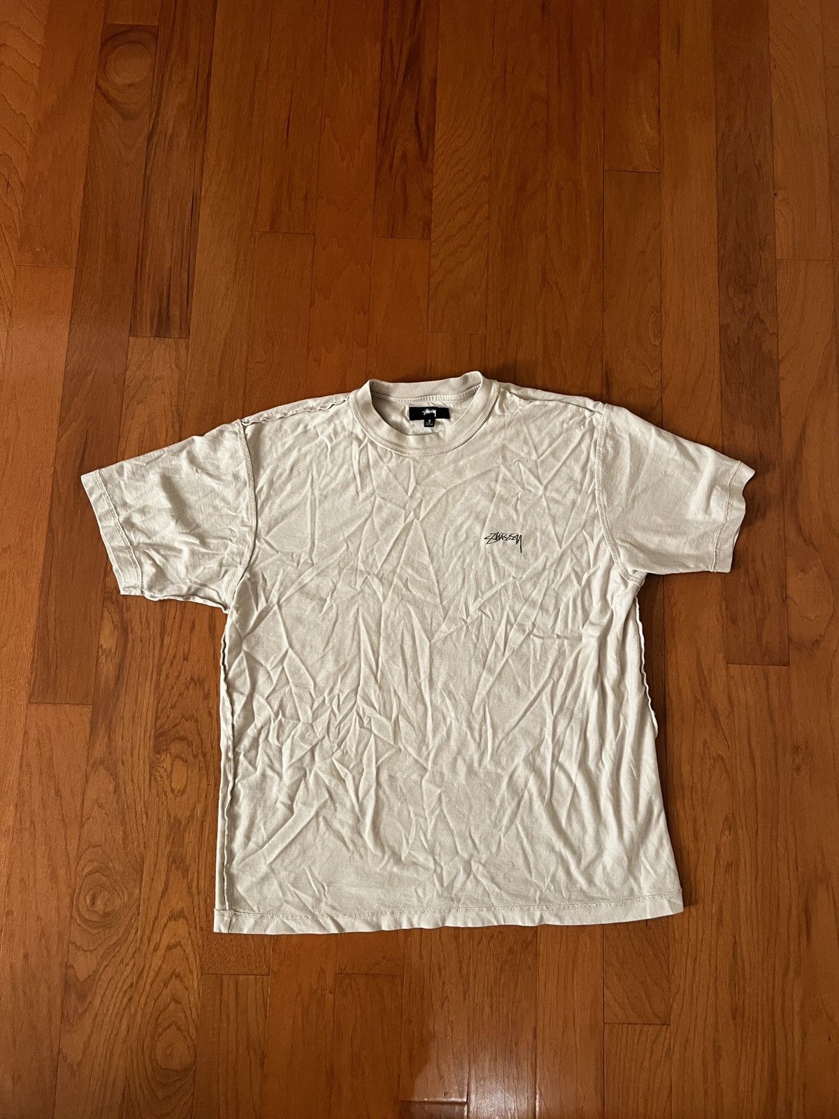 Stussy oversized small stussy lazy tee cream, send offers! Size US S / EU 44-46 / 1 - 1 Thumbnail