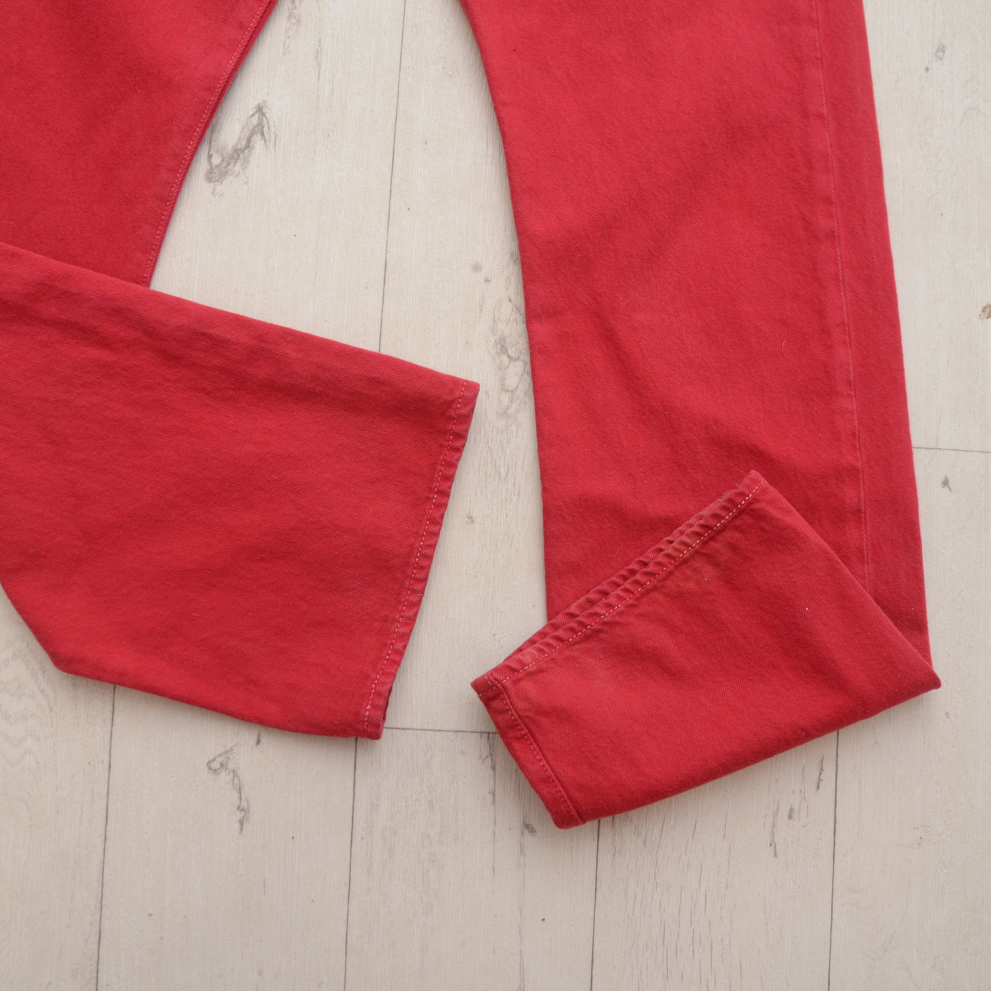 Levi's Vintage Clothing Levi’s Vintage Jeans 501 Men’s Red Distressed 1990’s Rare Size US 38 / EU 54 - 7 Thumbnail