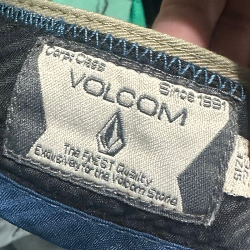 Volcom Volcom Khaki Casual Shorts Size US 36 / EU 52 - 7 Thumbnail