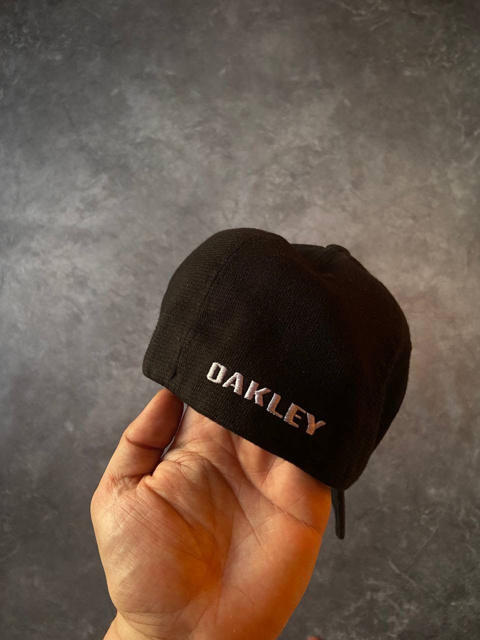 Oakley × Vintage OAKLEY hat flexfit fitted black cap Size ONE SIZE - 5 Thumbnail