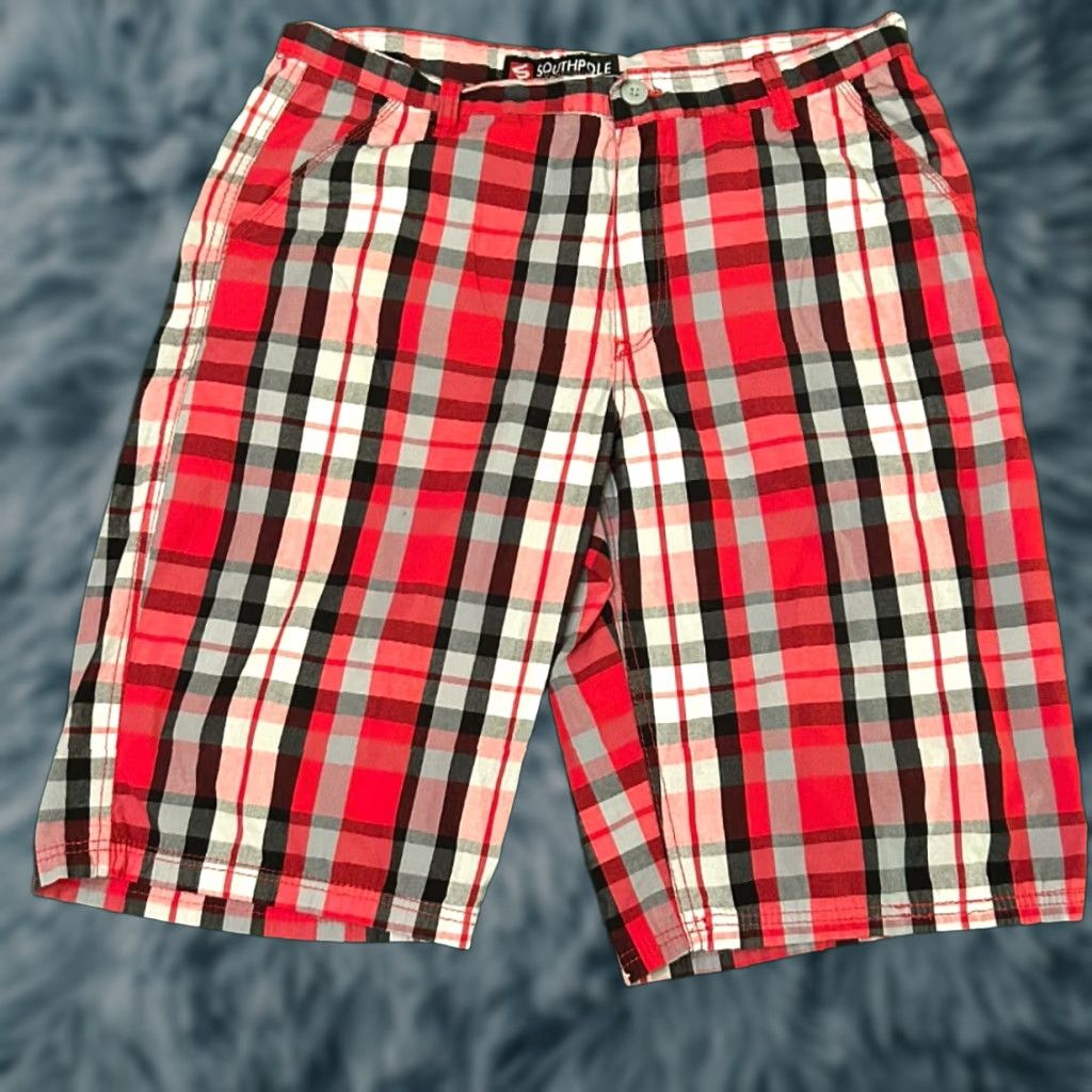 Southpole VINTAGE SouthPole Plaid Shorts Hip Hop Grunge Y2K Red White Black Mens 36 Size US 36 / EU 52 - 1 Thumbnail