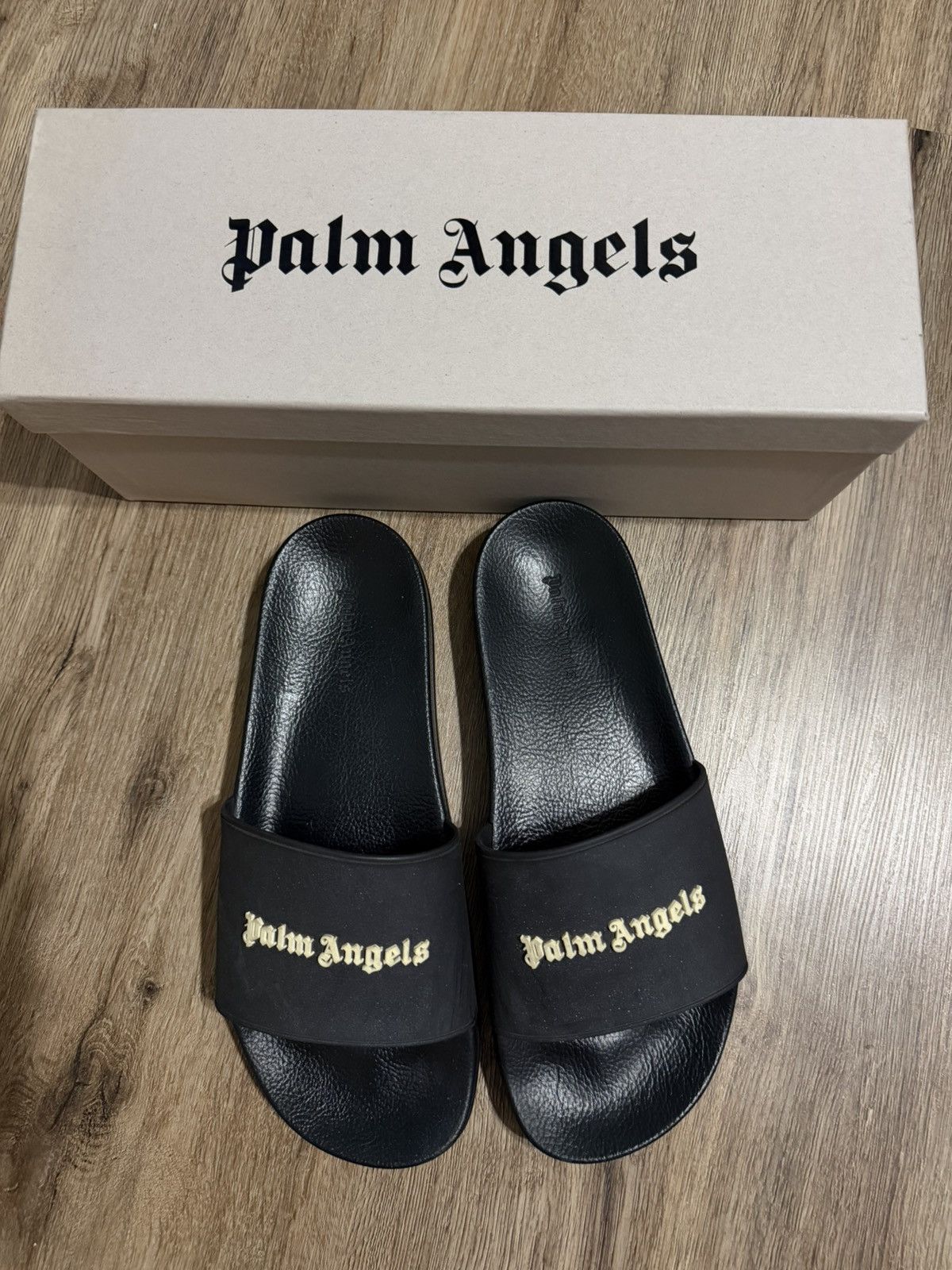 Palm Angels Palm Angels Classic Logo Pool Slides Size US 10 / EU 43 - 1 Thumbnail