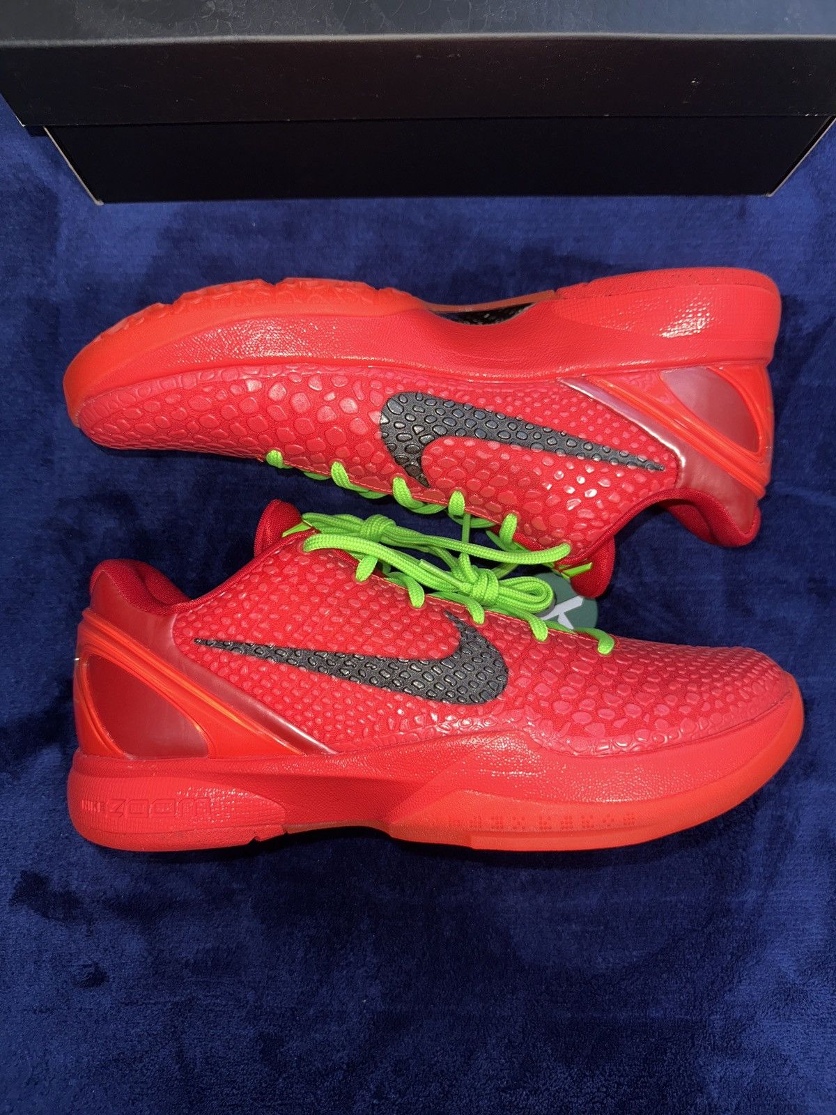 Nike Nike Kobe 6 Reverse Grinch Size US 9.5 / EU 42-43 - 3 Thumbnail