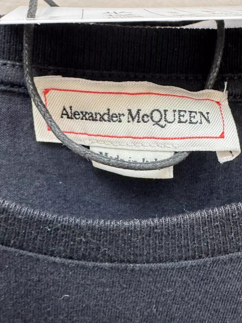 Alexander McQueen Alexander McQUEEN Men's black short - sleeved shirt with gr Size US M / EU 48-50 / 2 - 3 Thumbnail
