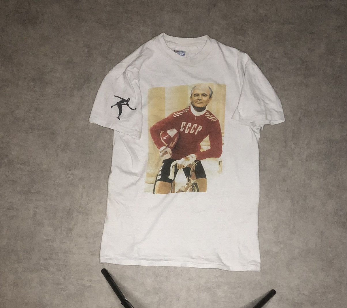 Vintage Vintage Y2K Communism Political Art T-shirt Size US M / EU 48-50 / 2 - 2 Thumbnail