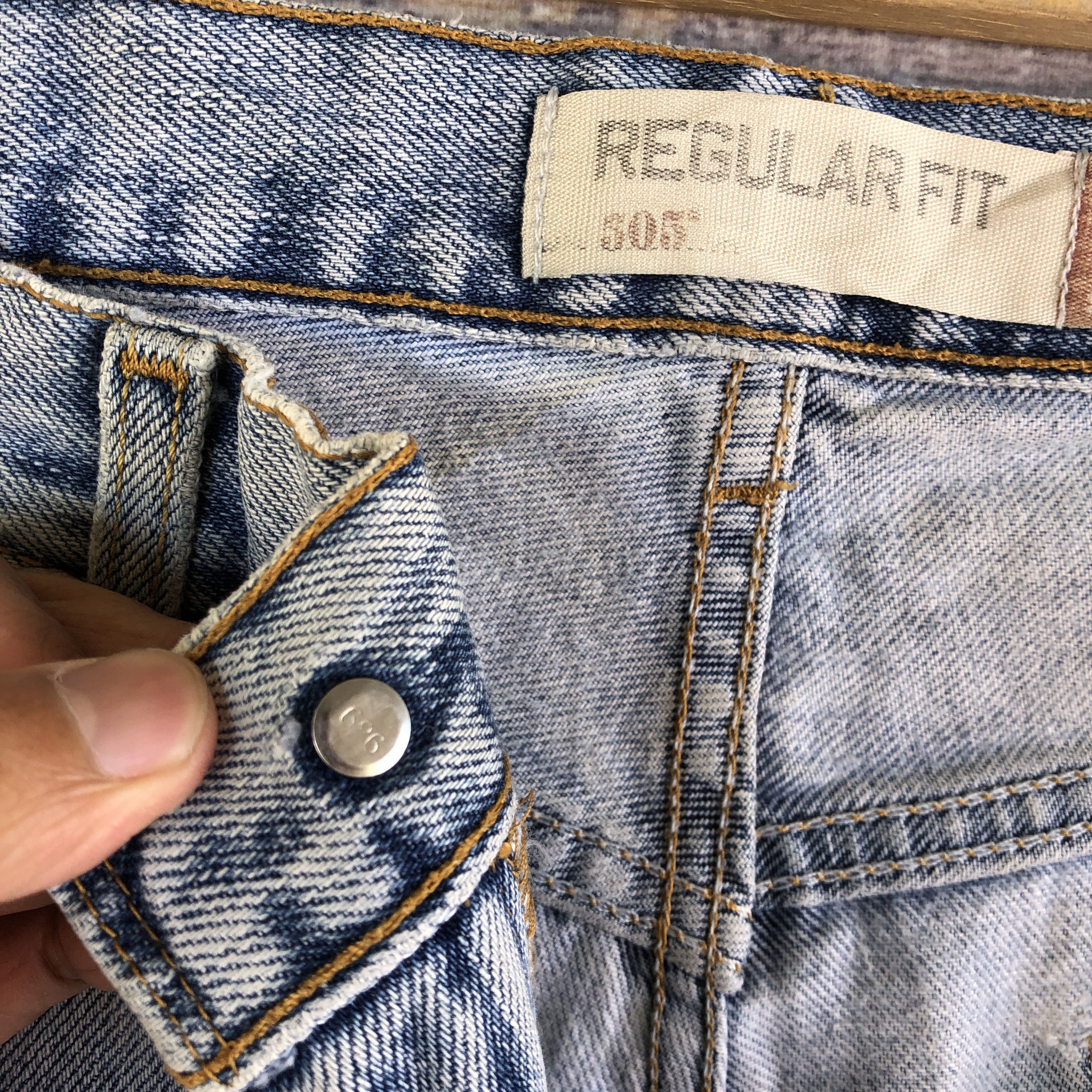 Levi's Vintage Levis 505 Jeans Distressed Dirty Levi's Ripped Denim Size US 32 / EU 48 - 6 Thumbnail