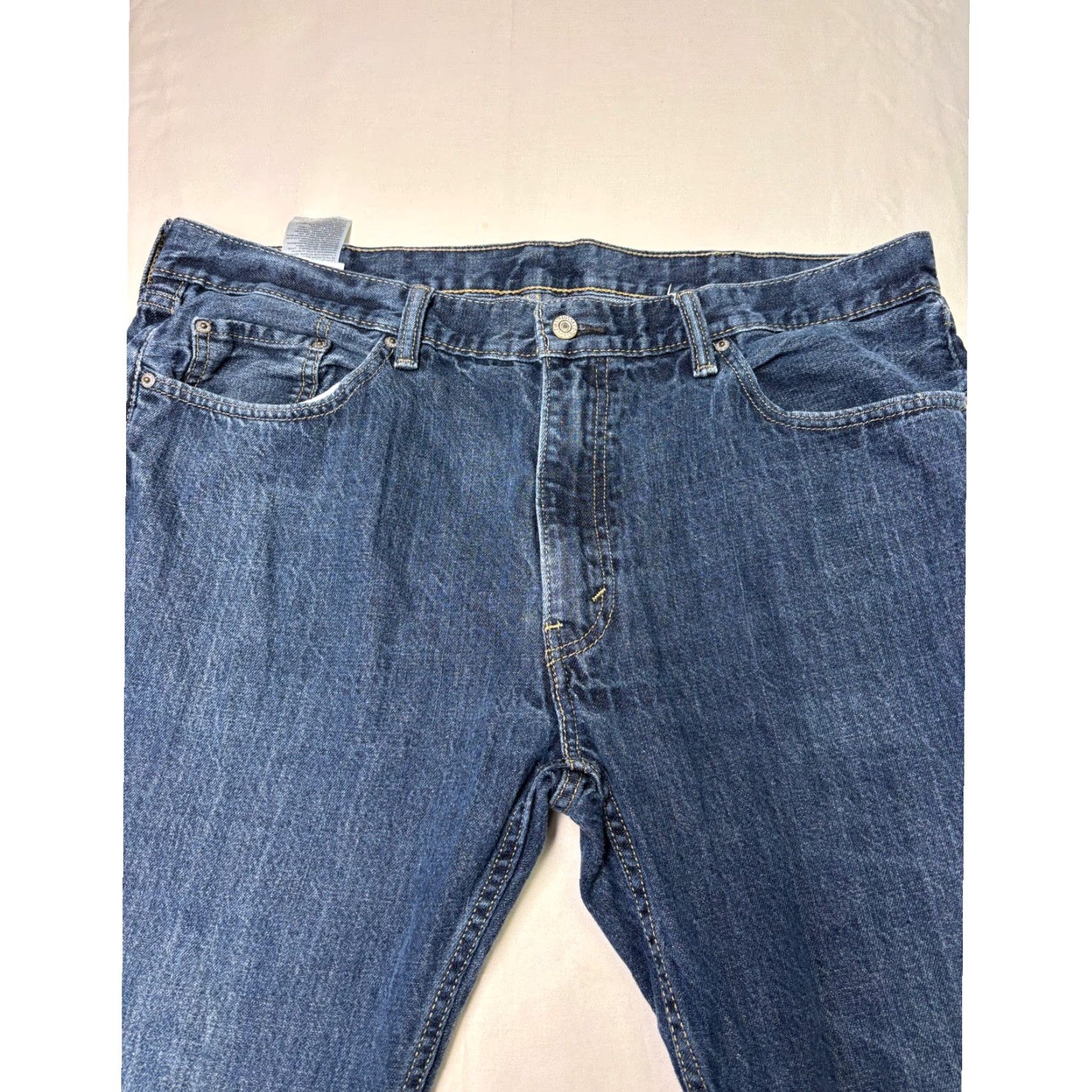 Vintage Levi Strauss 505 Jeans Mens Dark Wash Straight Regular Waist 40 Inseam 32 Denim Cotton Zipper Button Pockets 5-Pocket Size US 40 / EU 56 - 2 Thumbnail
